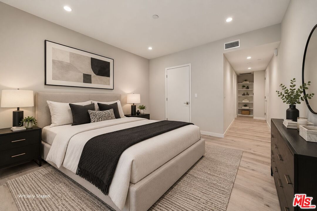 1051 S Corning St Unit: 502