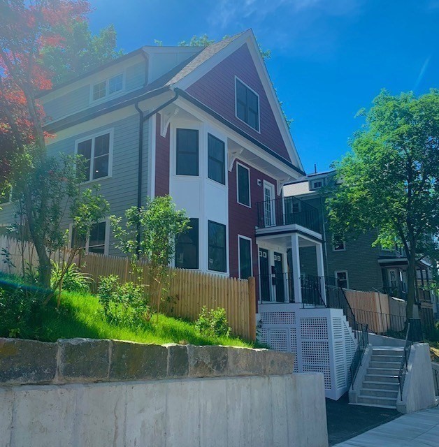 55 Woodlawn Street # 1