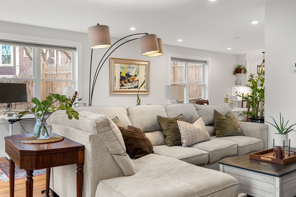 55 Woodlawn Street # 1