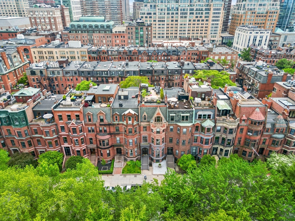 226 Commonwealth Avenue # 2