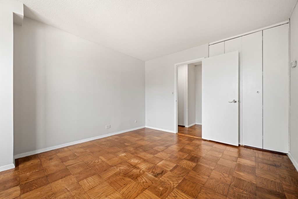 151 Tremont Street # 24D