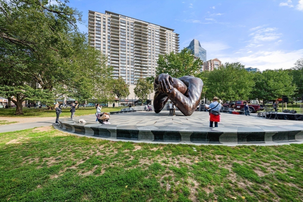 151 Tremont Street # 24D