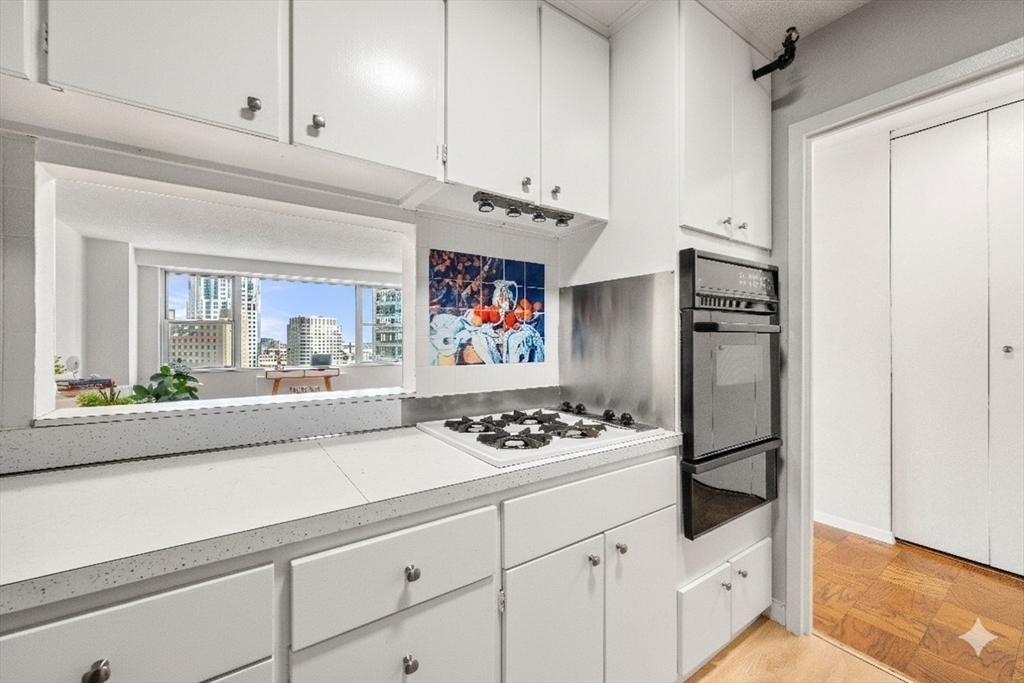151 Tremont Street # 24D