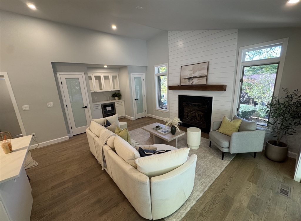 7 Wainwright Rd. # 13