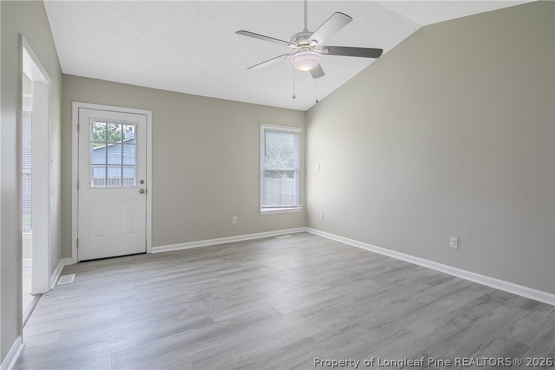 1407 Farwell Drive