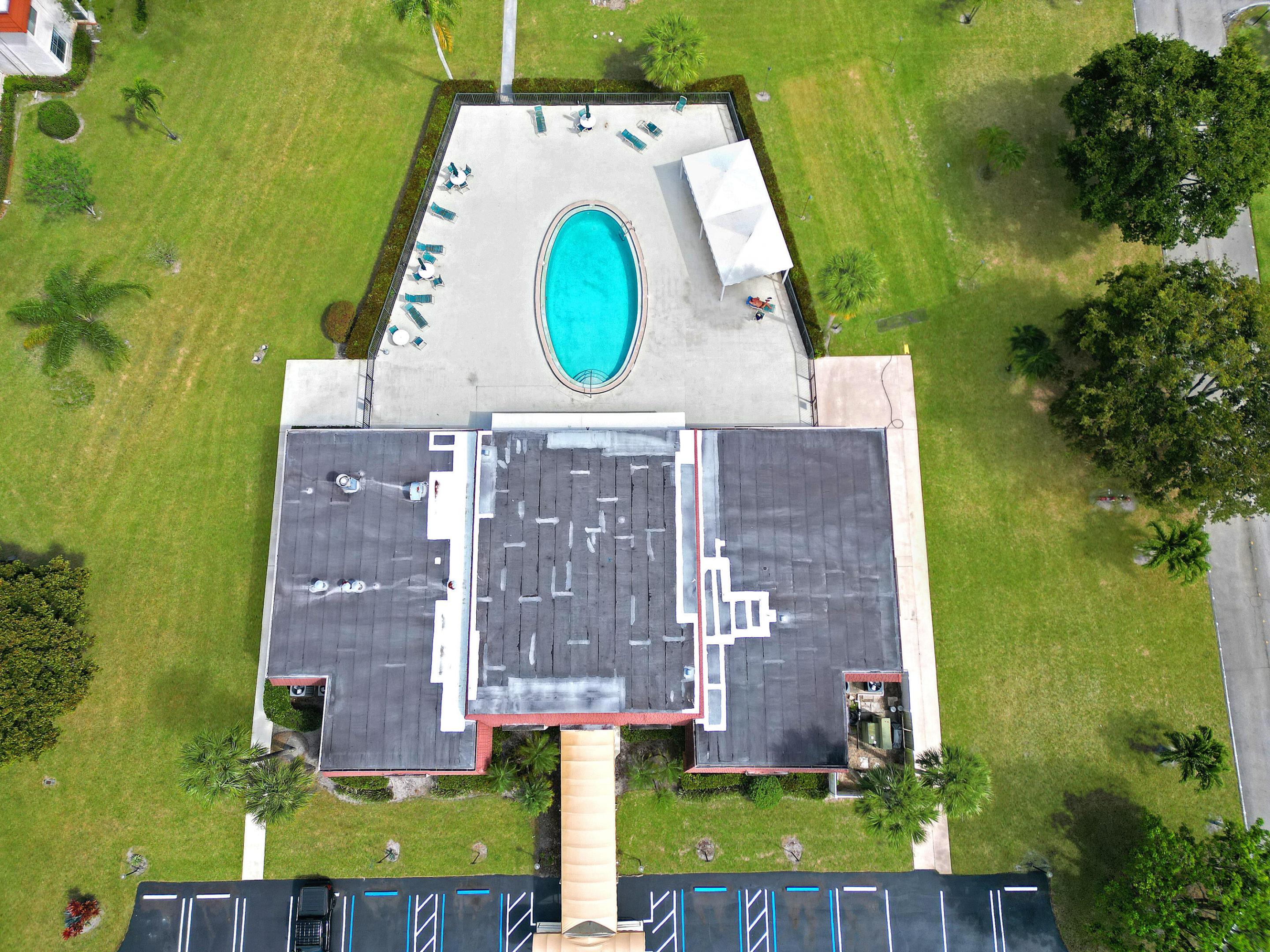 12022 W Greenway Drive 206