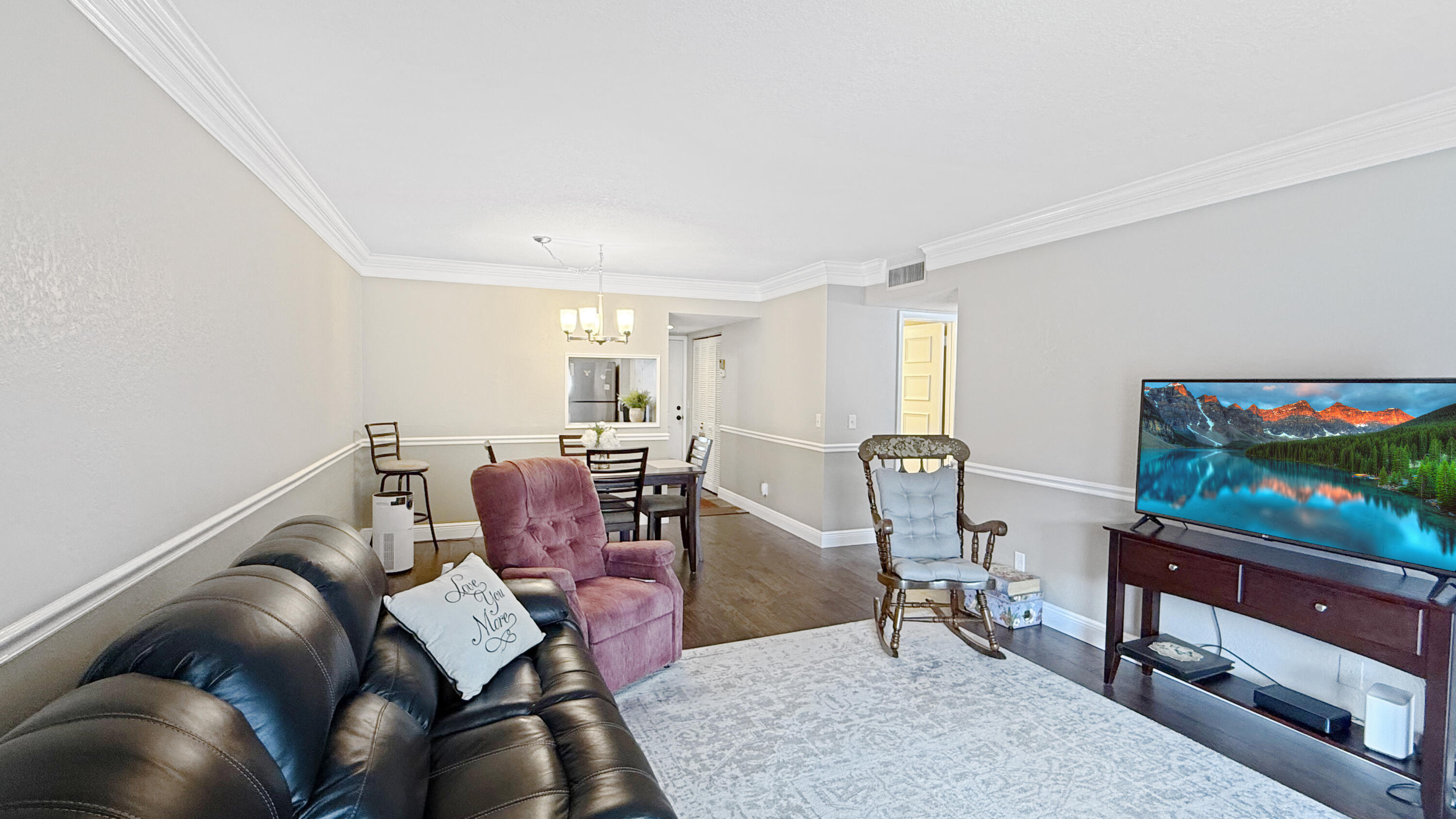 12022 W Greenway Drive 206