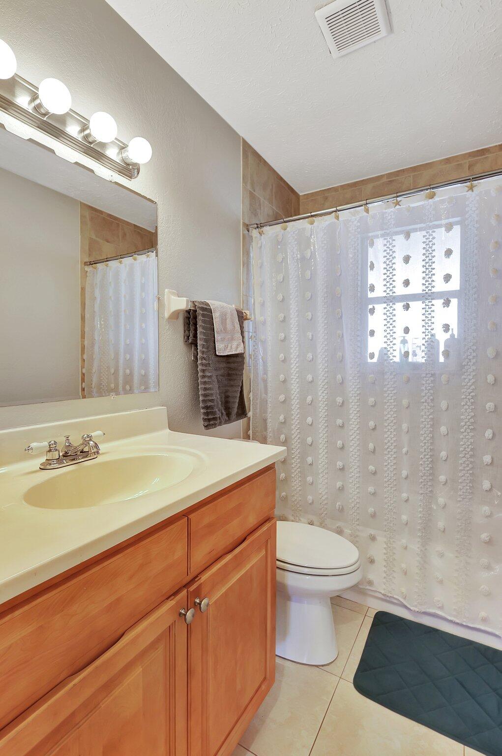 225 SW Langfield Avenue, Port St. Lucie