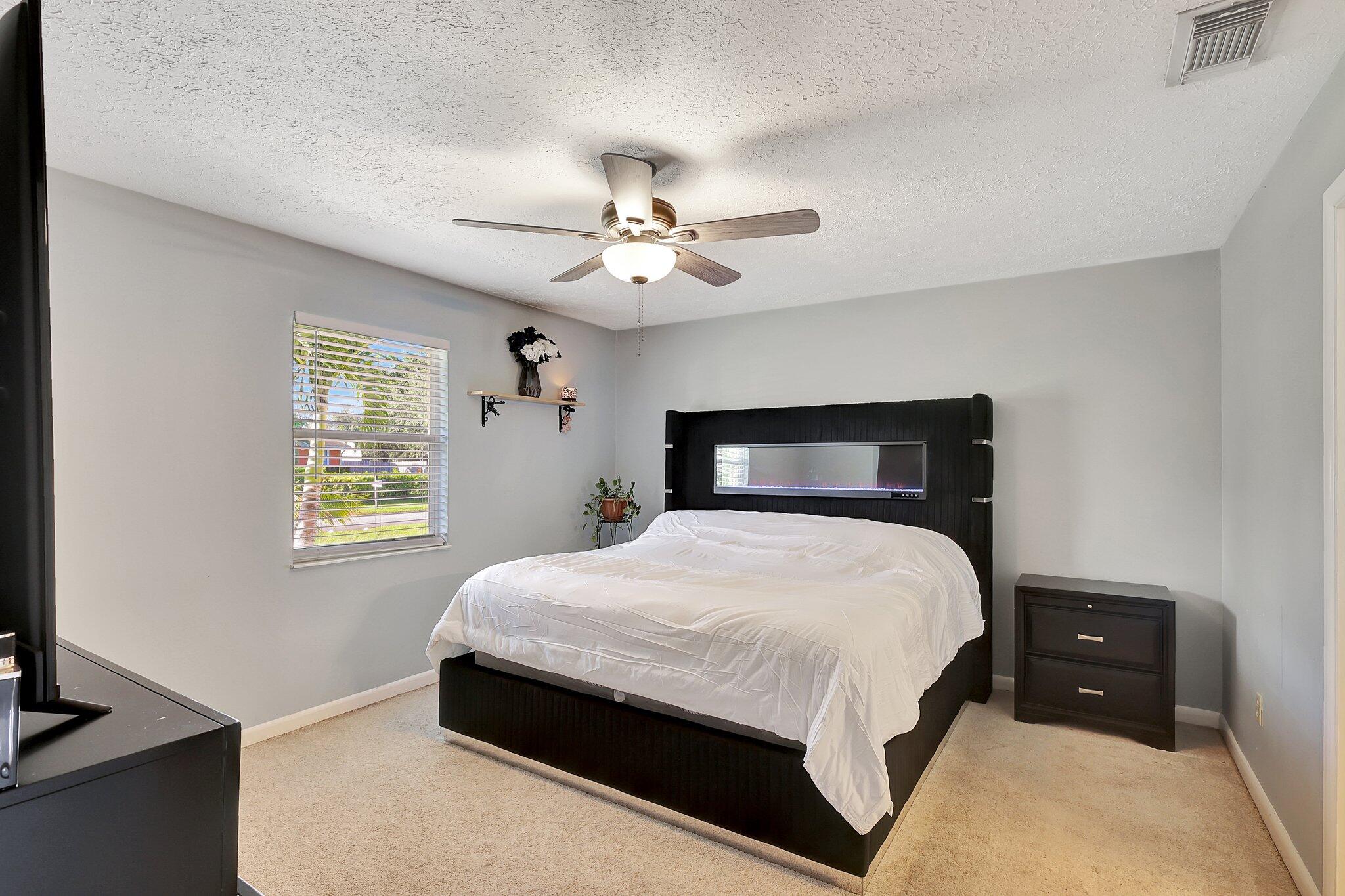 225 SW Langfield Avenue, Port St. Lucie