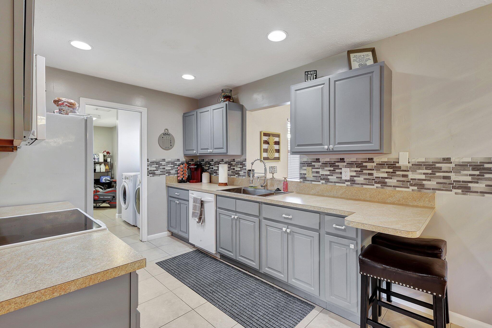 225 SW Langfield Avenue, Port St. Lucie