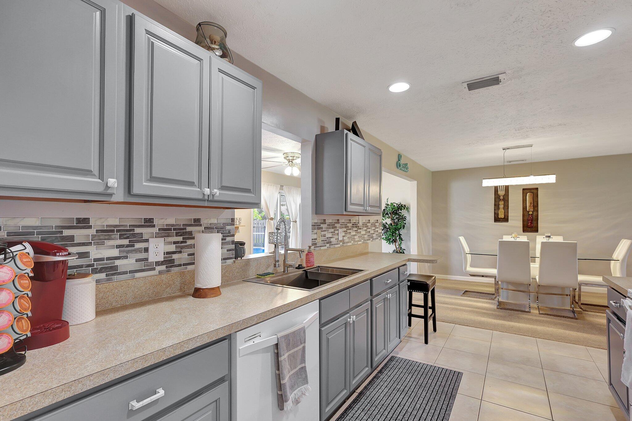 225 SW Langfield Avenue, Port St. Lucie