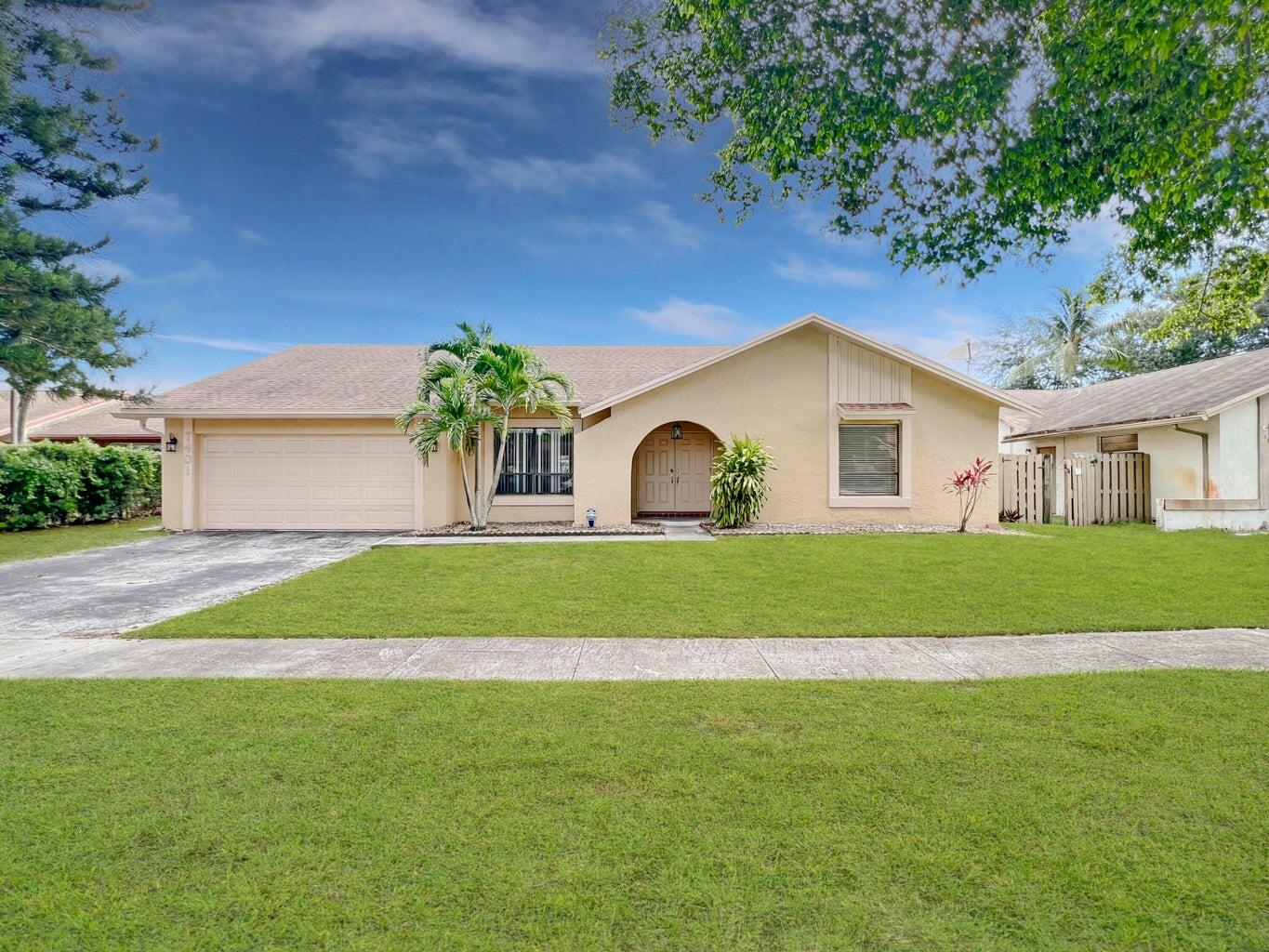 7401 NW 48th Place