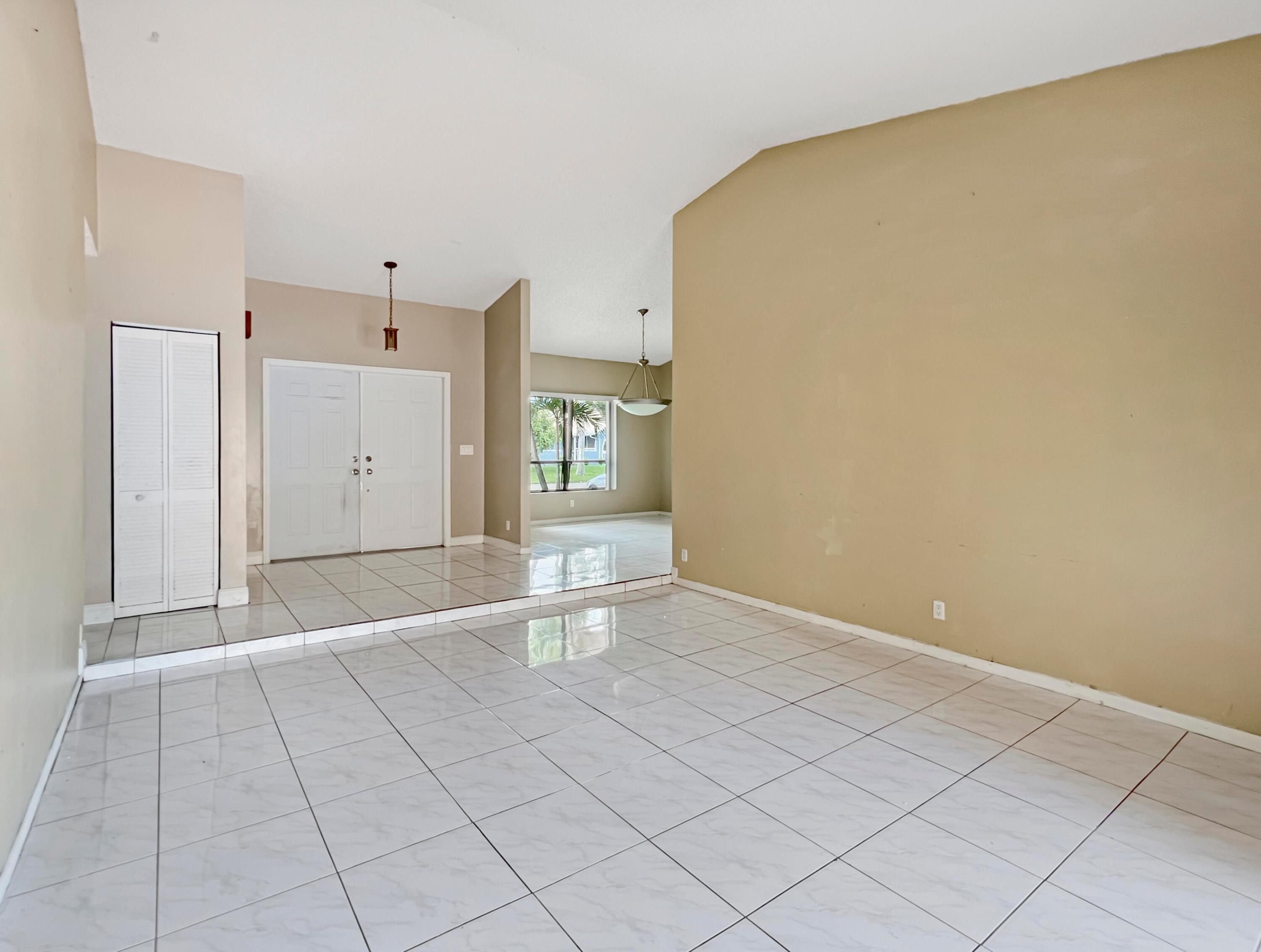 7401 NW 48th Place