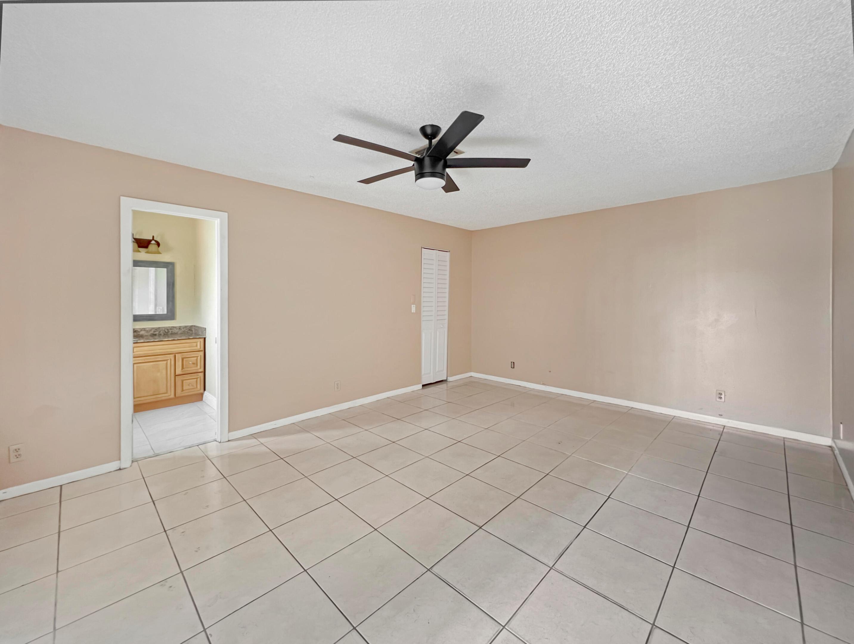 7401 NW 48th Place