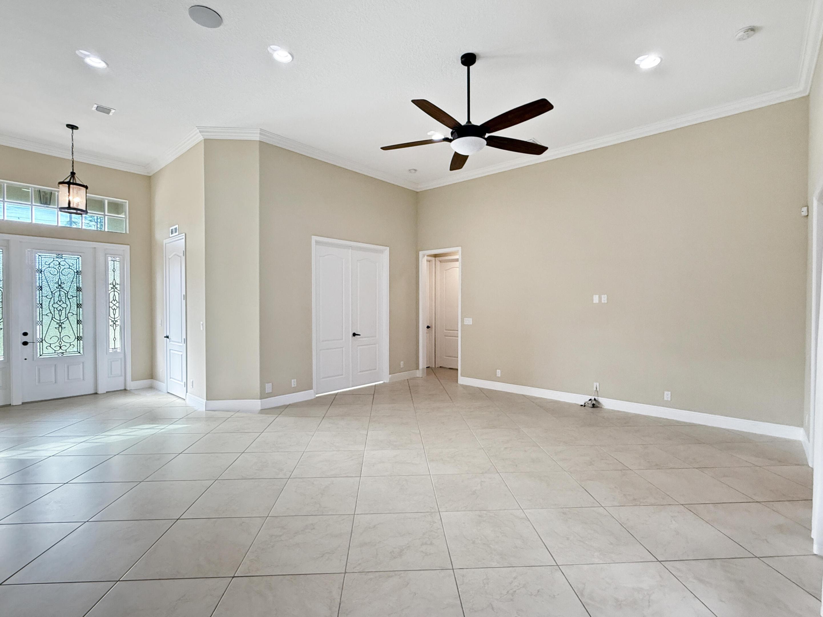 17891 Tangerine Boulevard