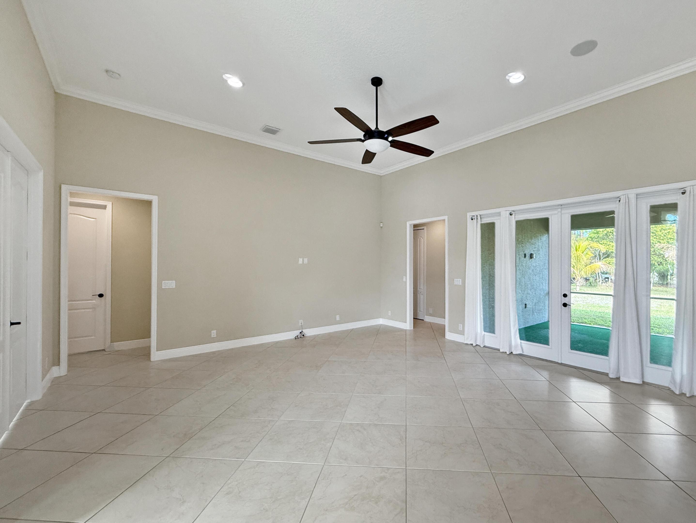 17891 Tangerine Boulevard