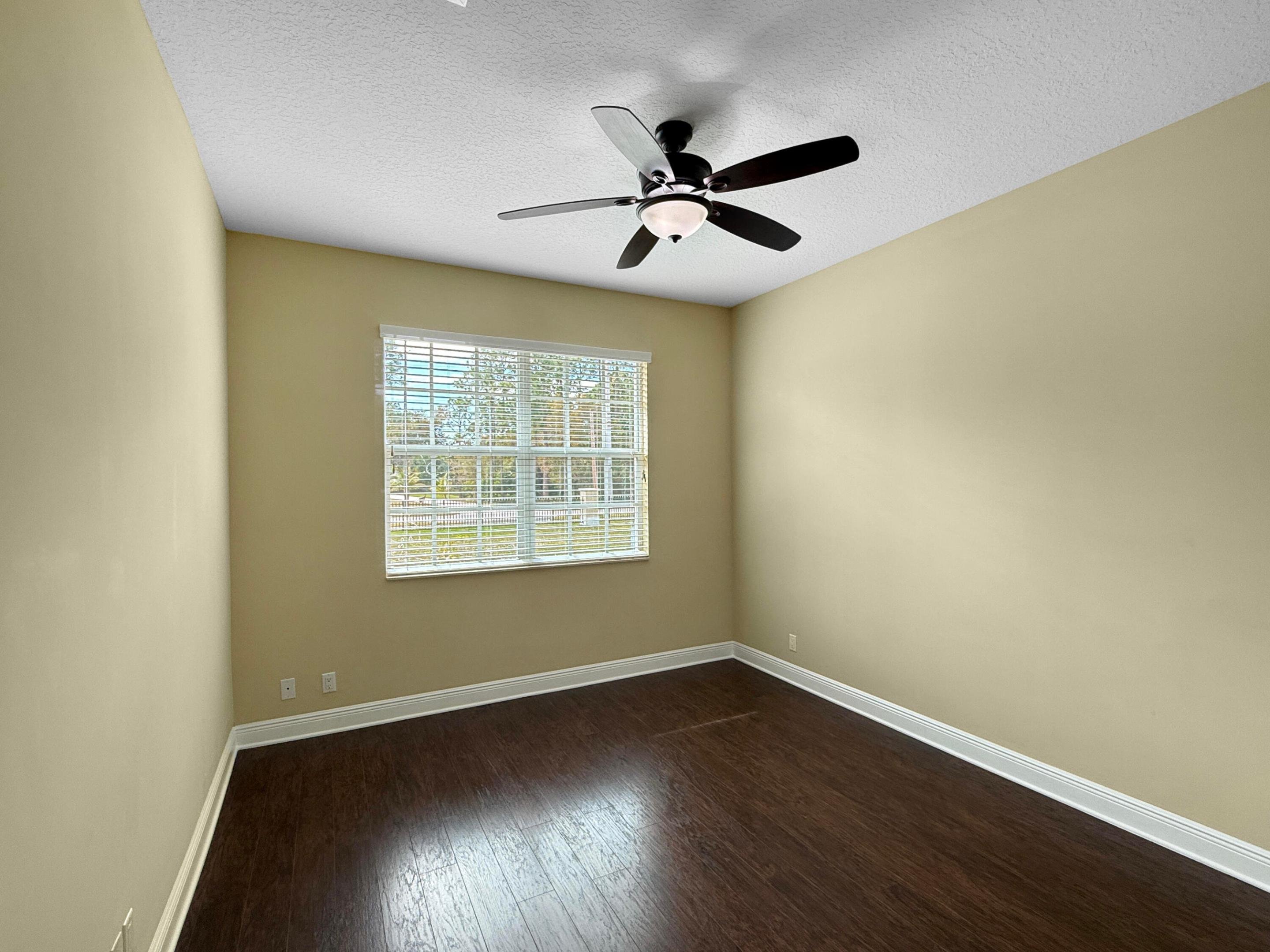 17891 Tangerine Boulevard