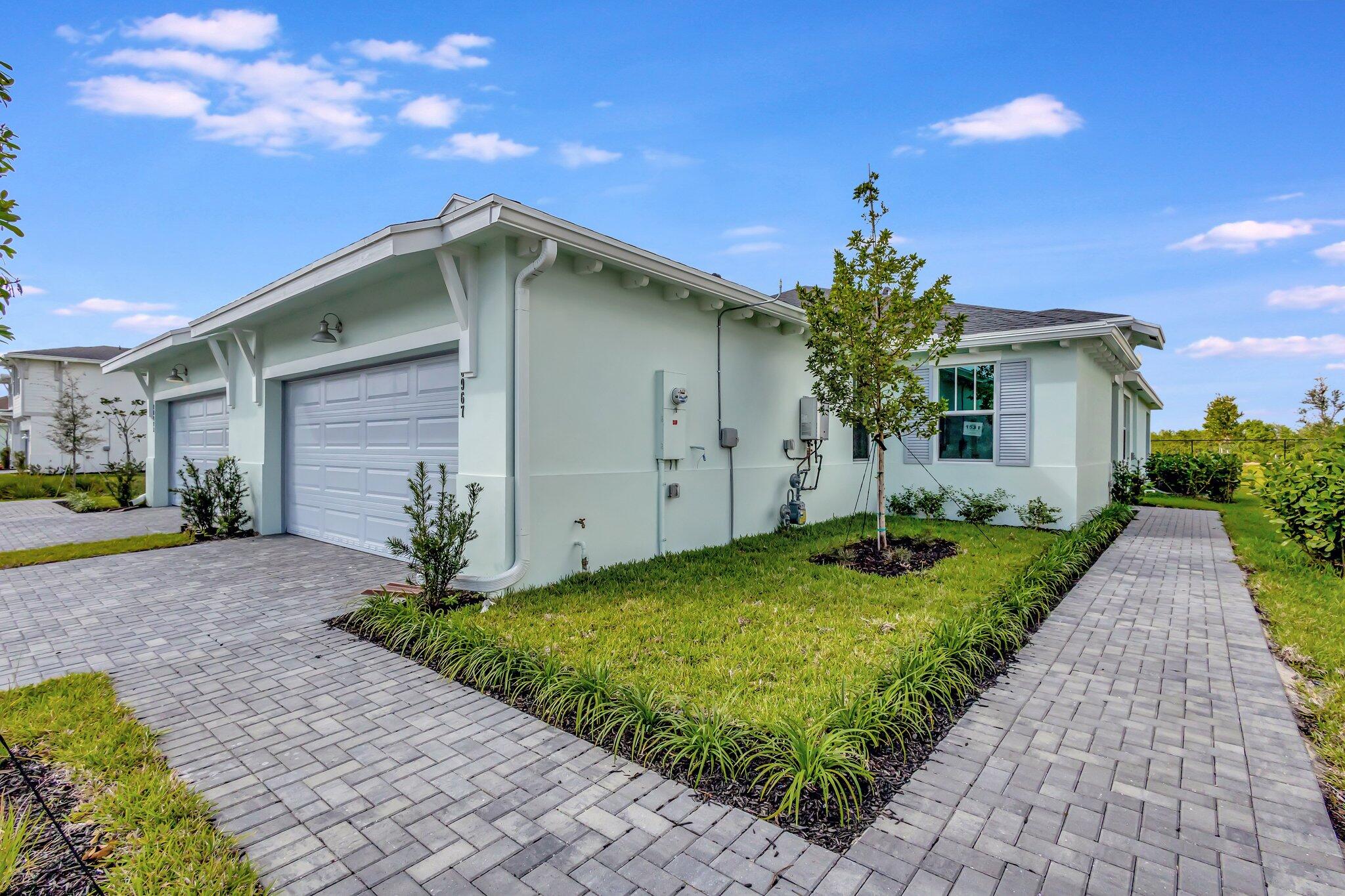 18967 Wood Stork Way
