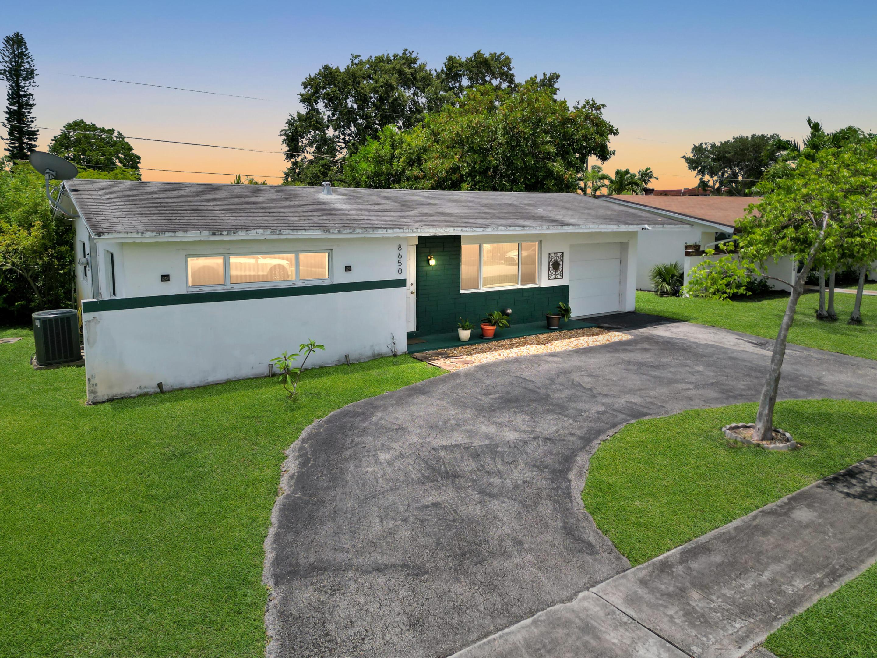 8650 NW 29th Street