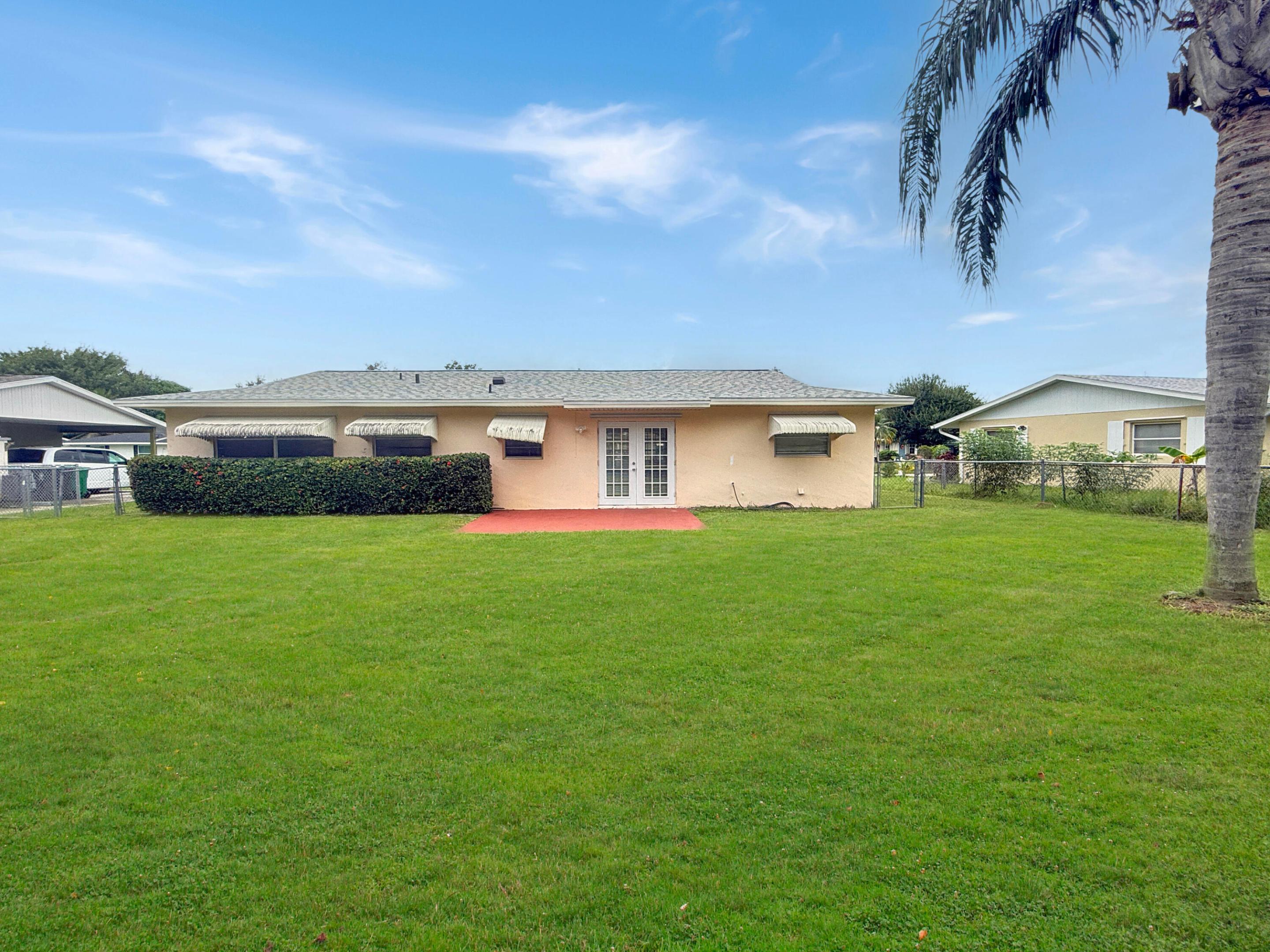 325 NE Orchard Street, Port St. Lucie