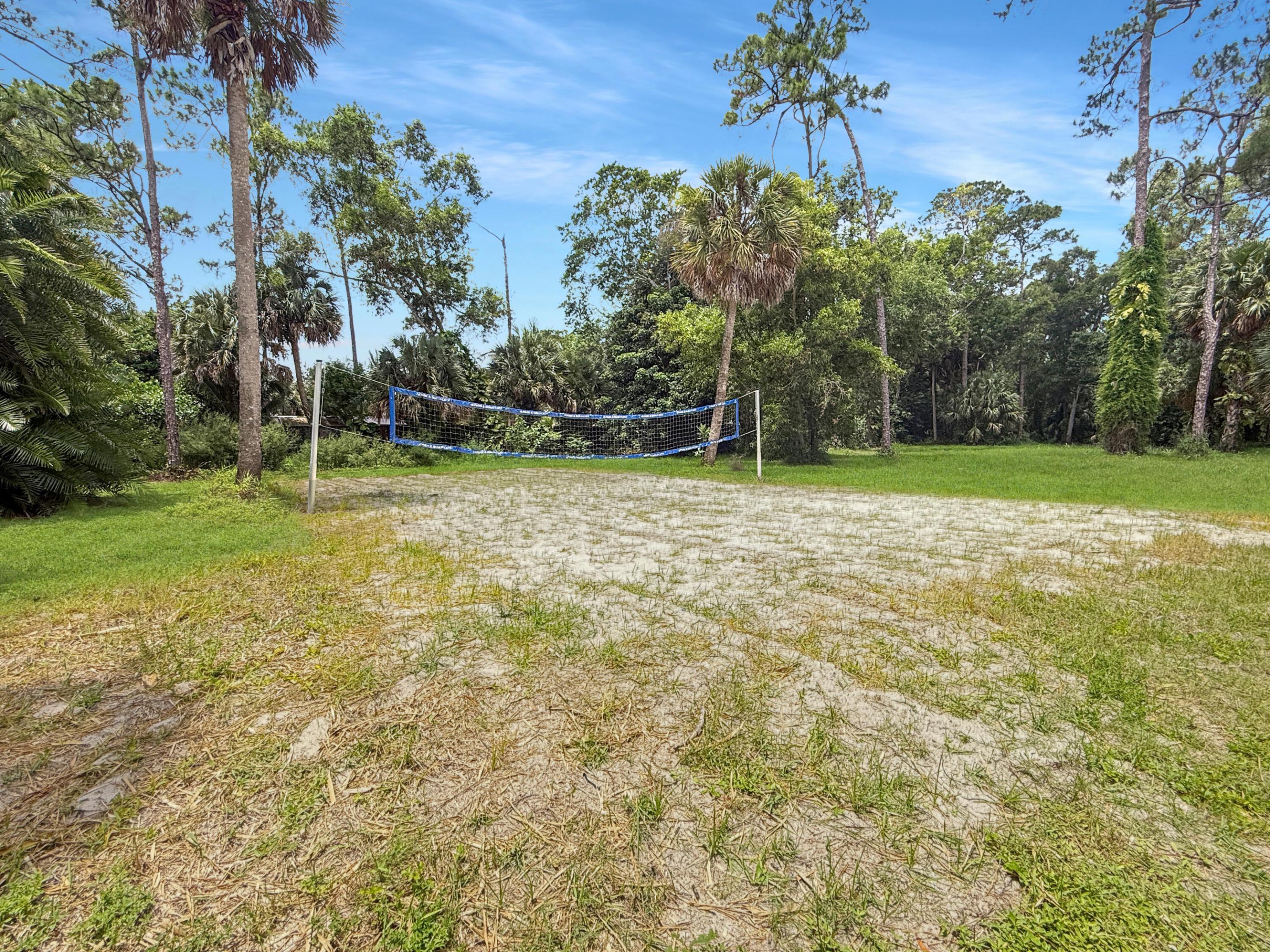 2511 F Road