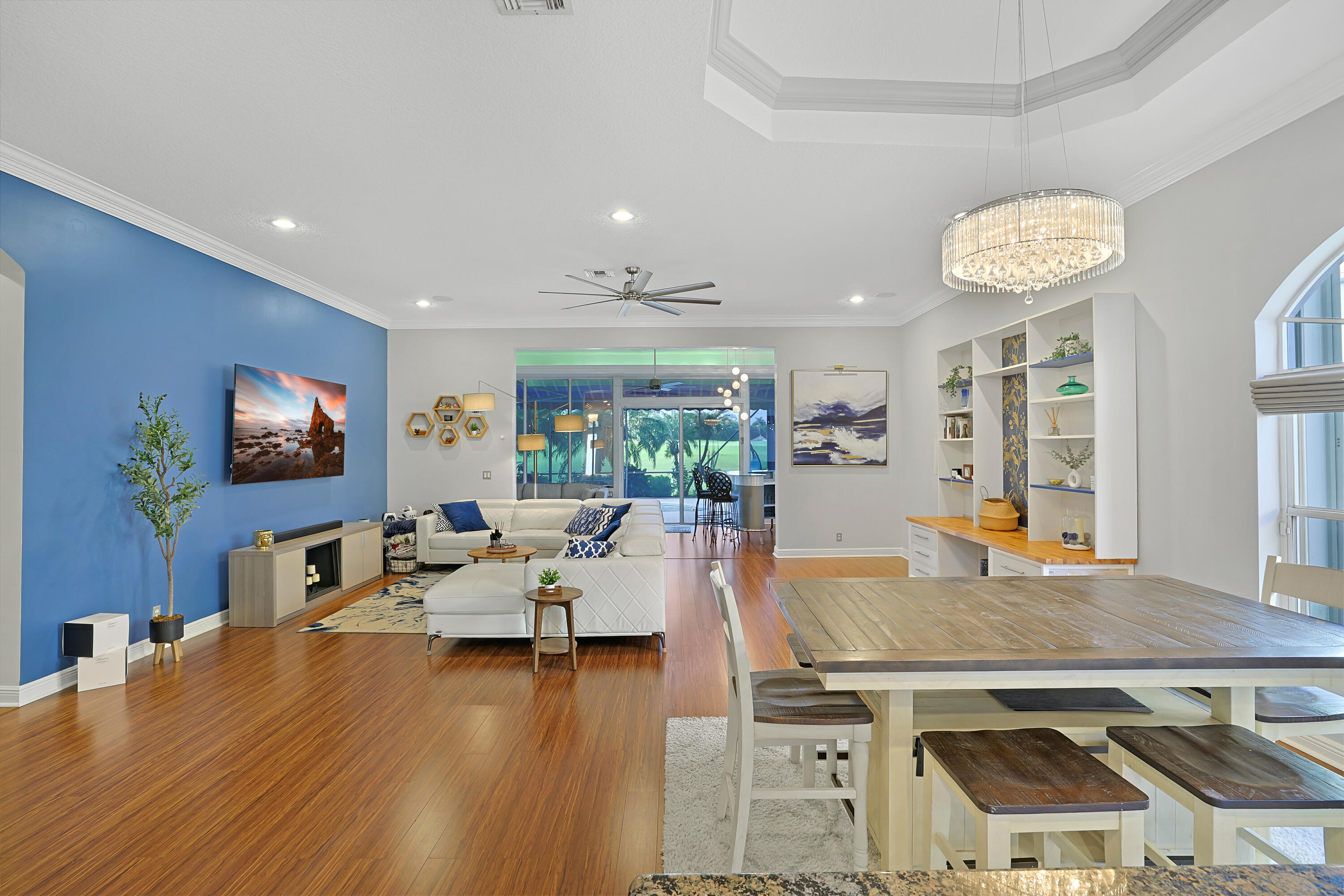 6775 Rothschild Circle