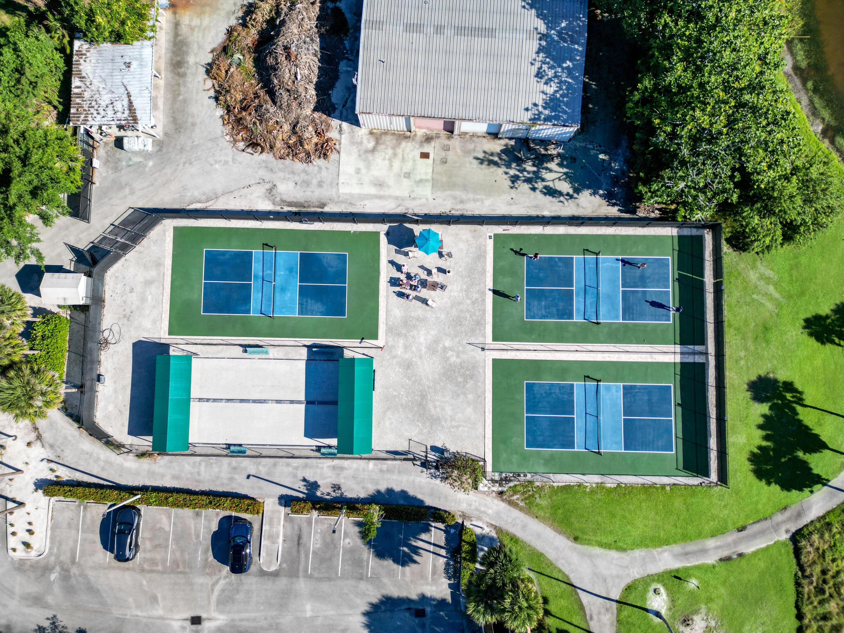 6775 Rothschild Circle