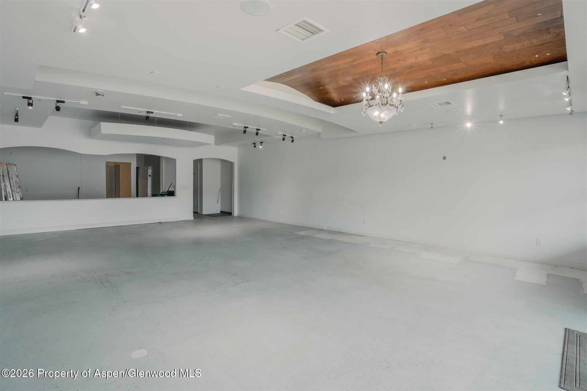 570 Colorado 133 6