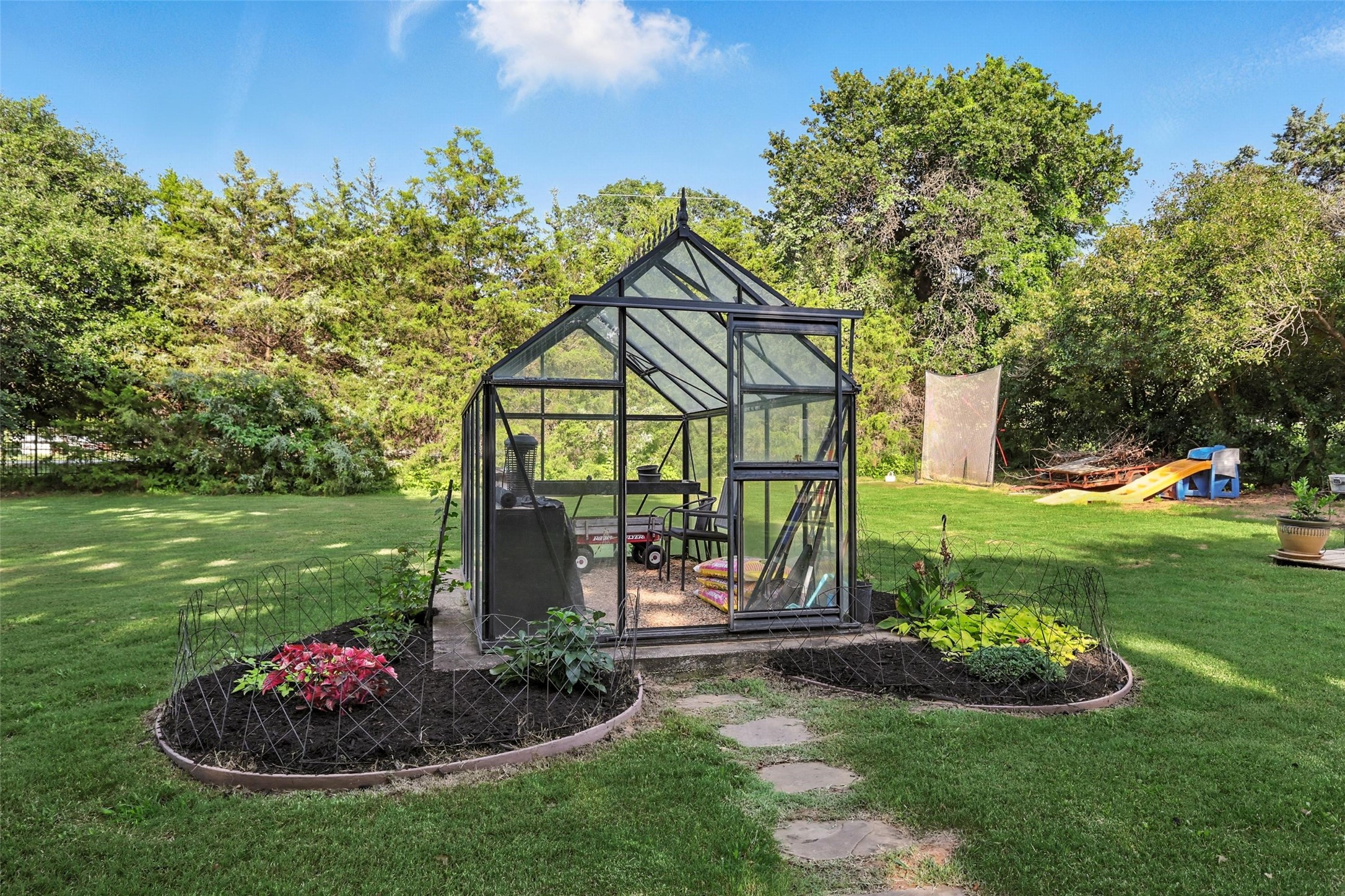 1211 Cross Timber Drive