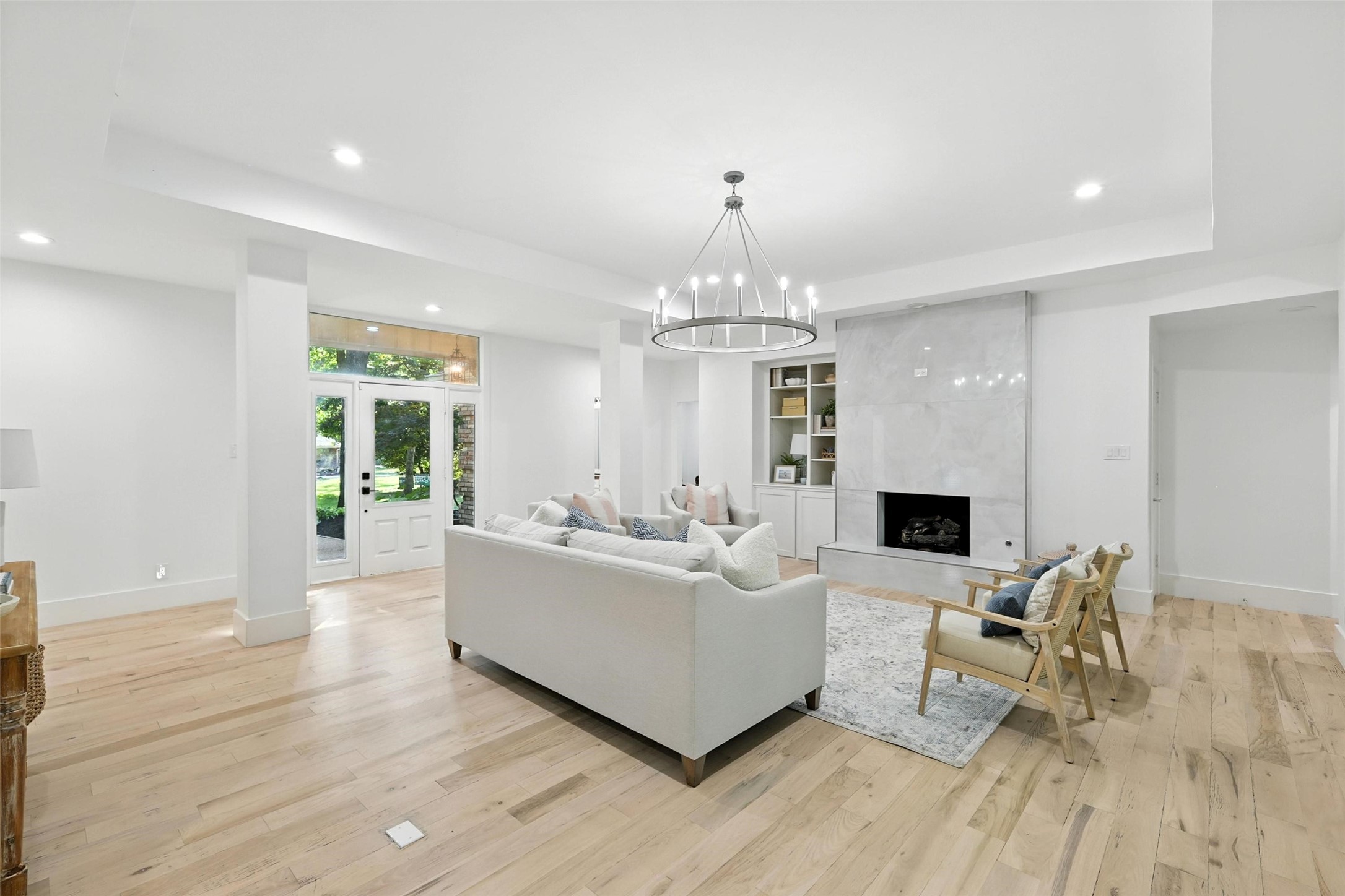 1211 Cross Timber Drive