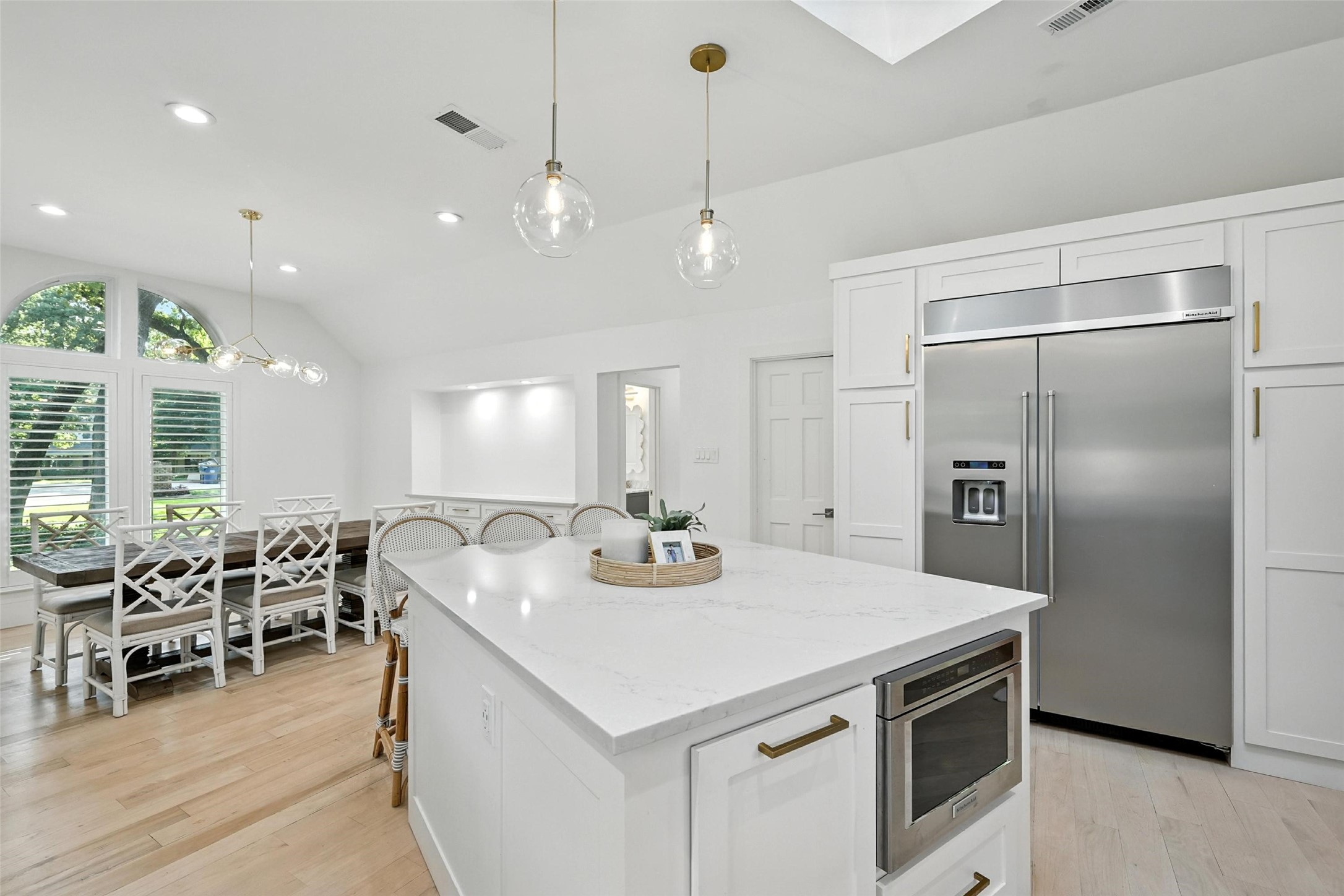 1211 Cross Timber Drive