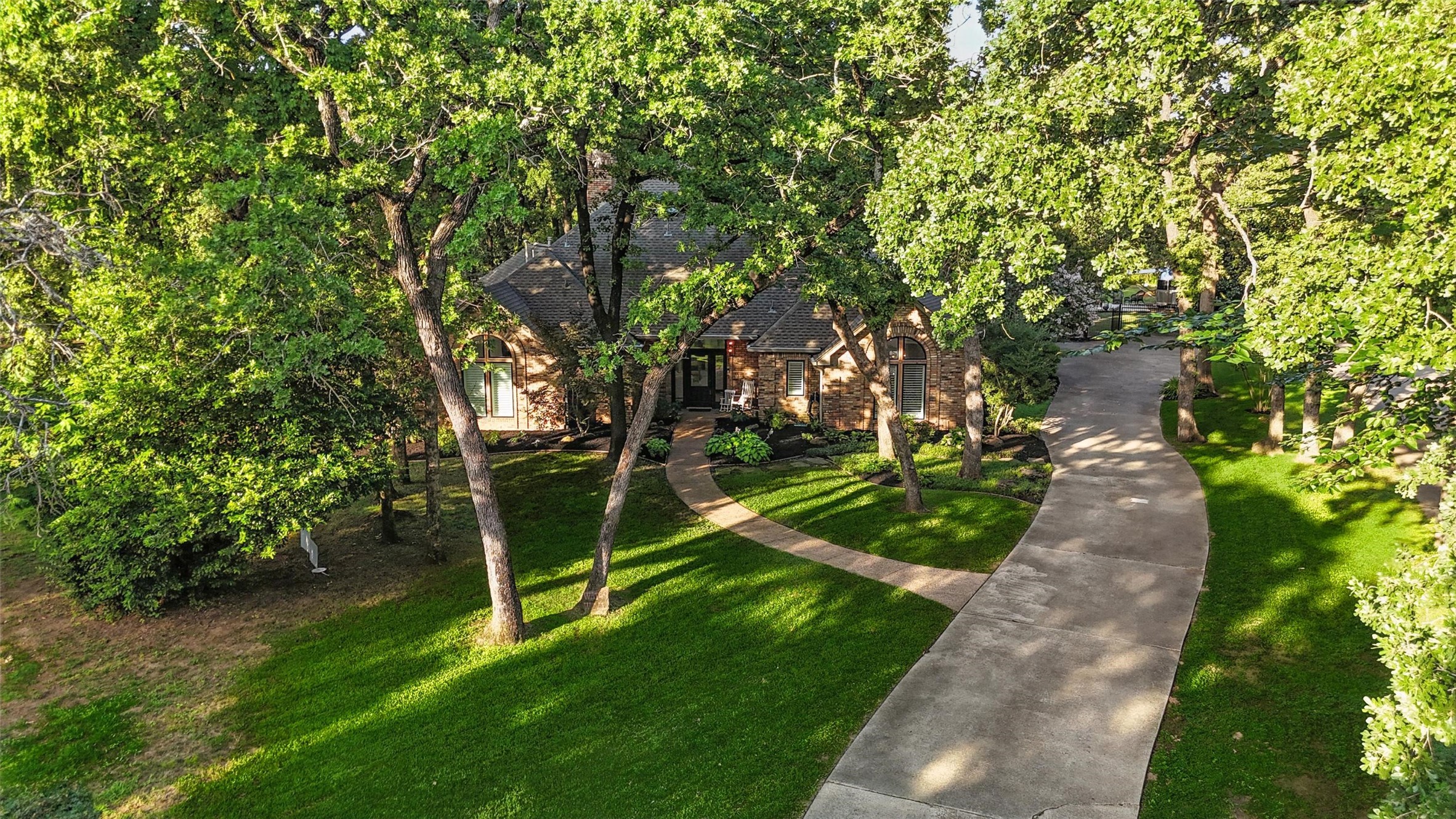 1211 Cross Timber Drive