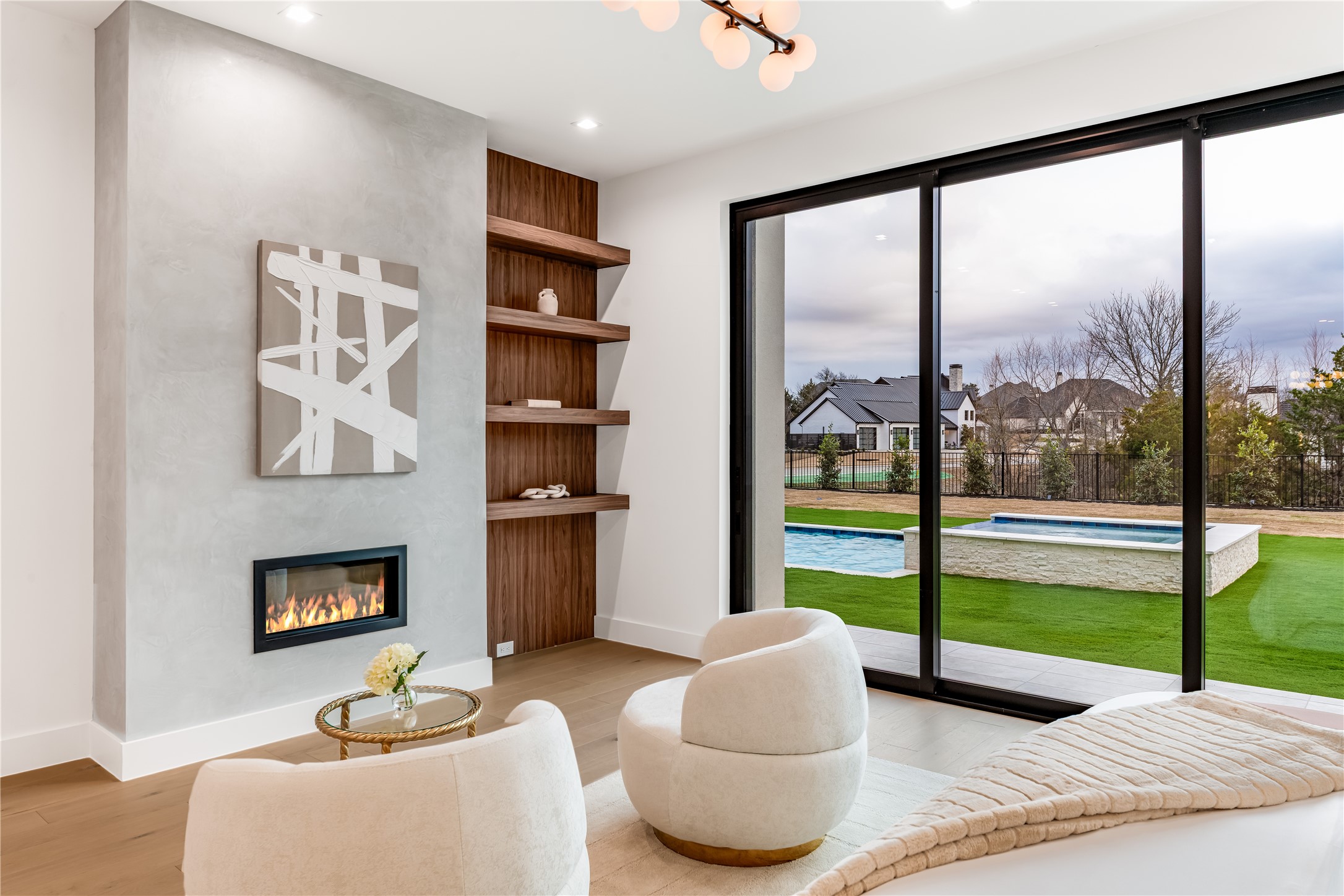 229 Sunset Point Trail