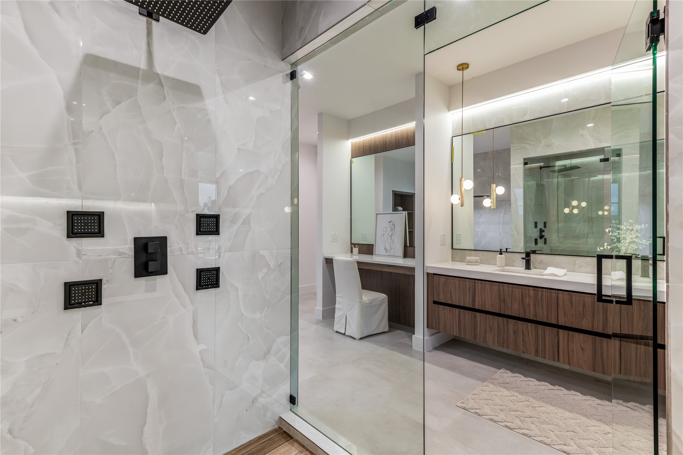 229 Sunset Point Trail