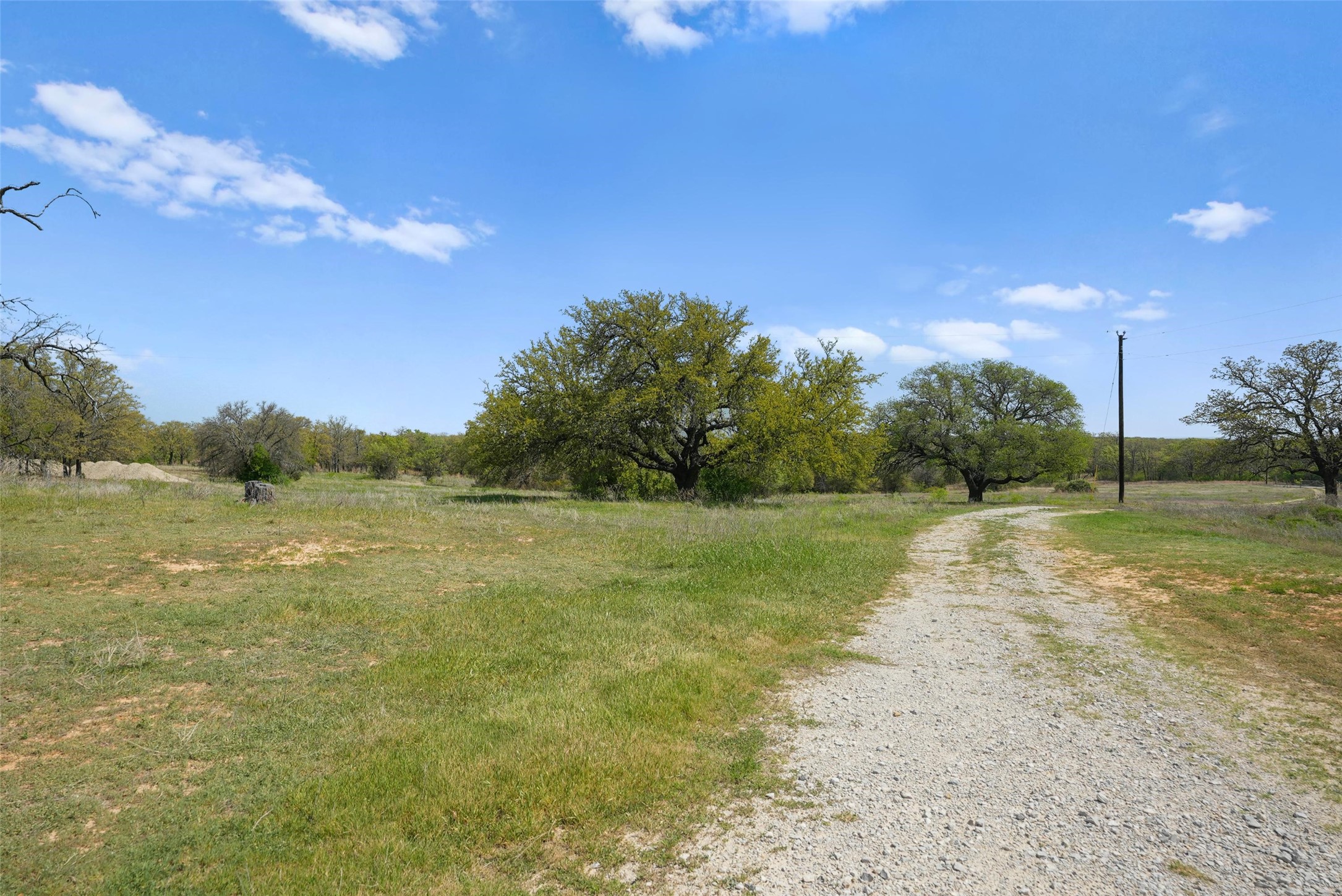 2202 County Road 3657