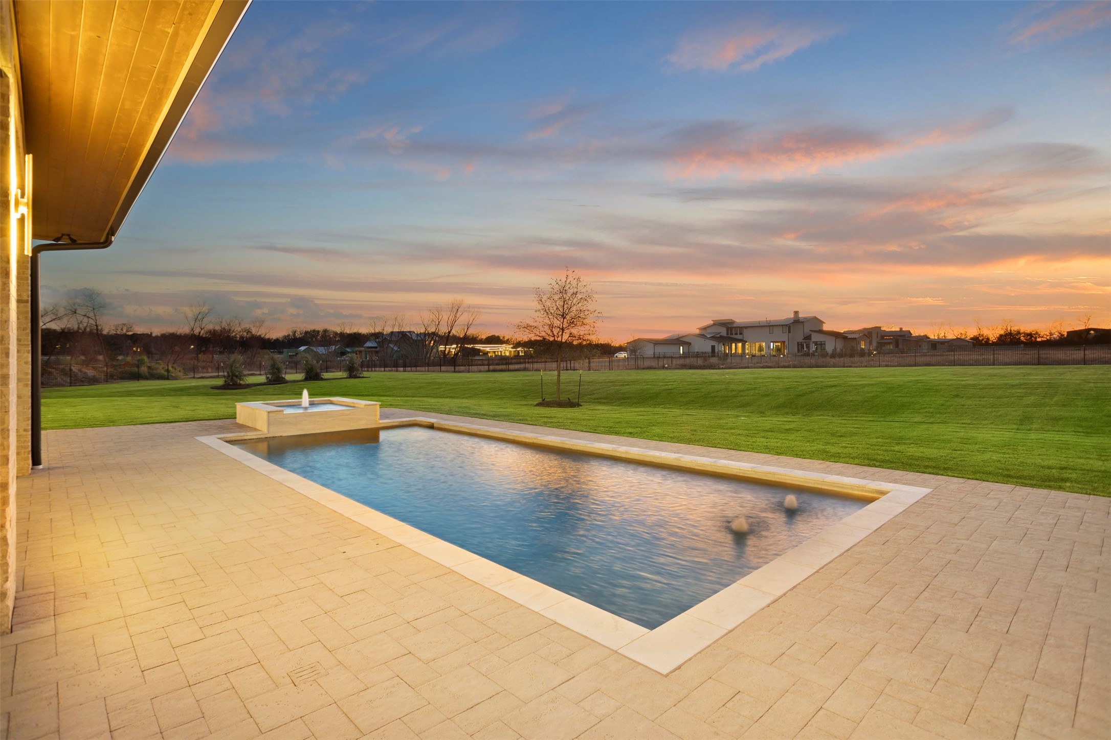 1118 Vera Court