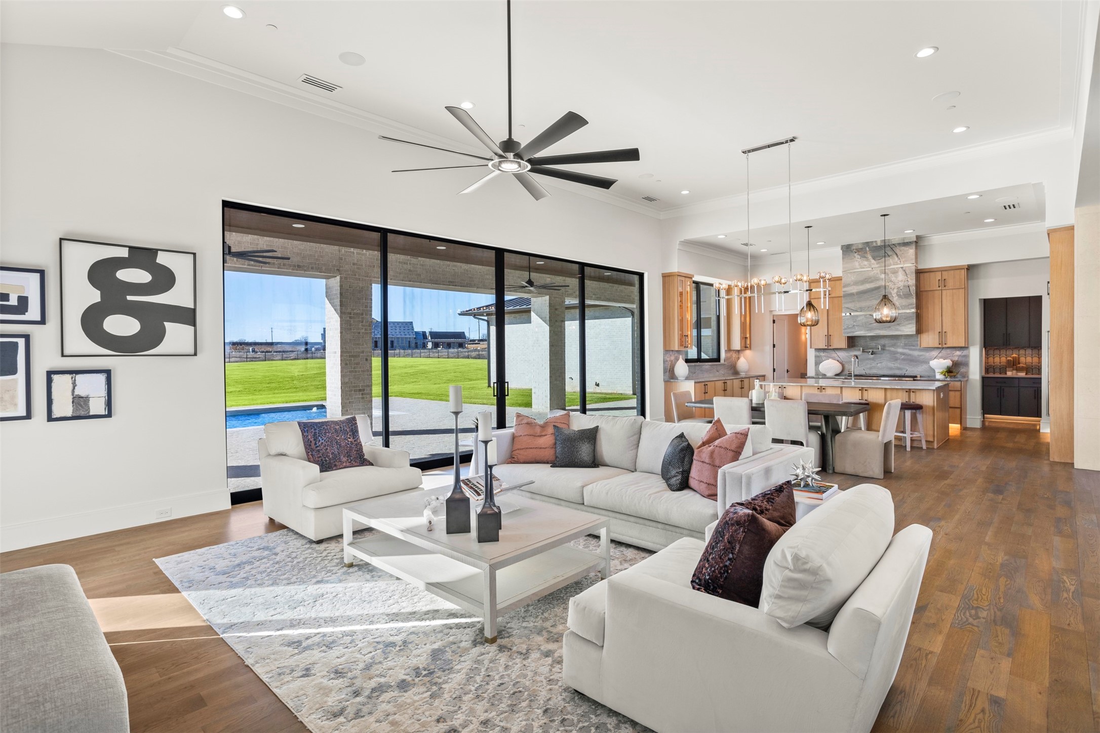 1118 Vera Court