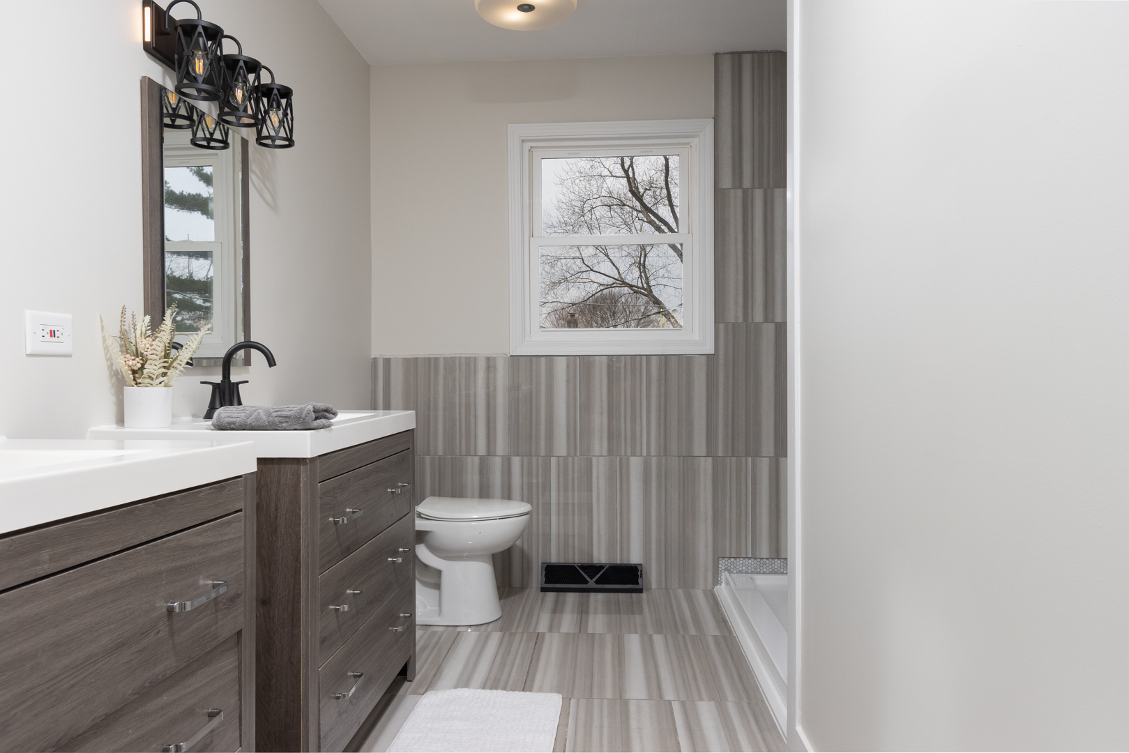 34646 Iroquois Trail