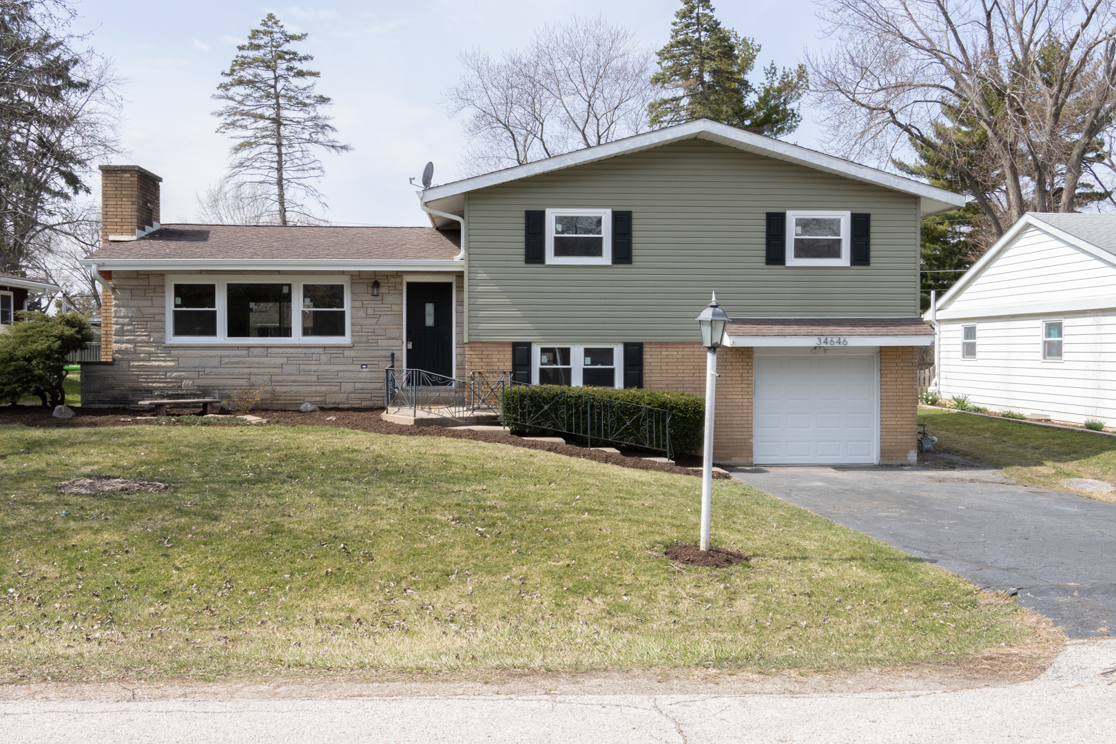 34646 Iroquois Trail