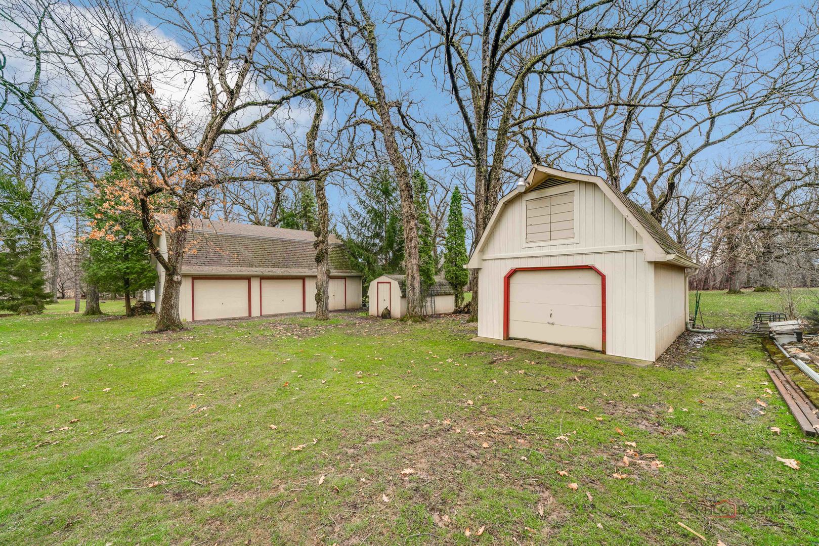 26119 W Levi Waite Road