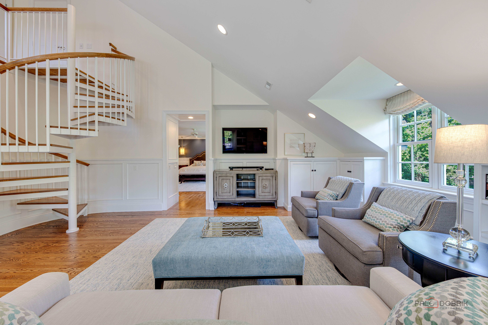 1630 Paddock Lane