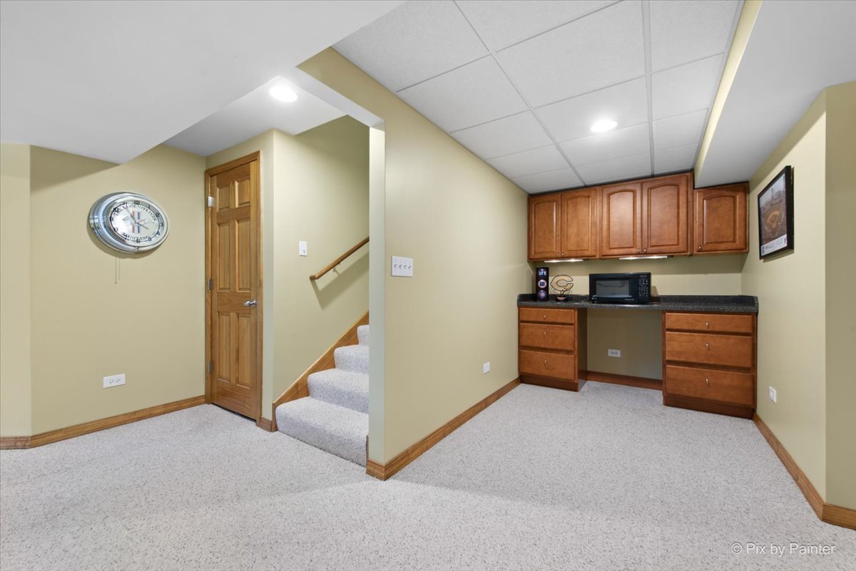 1103 Paul Court