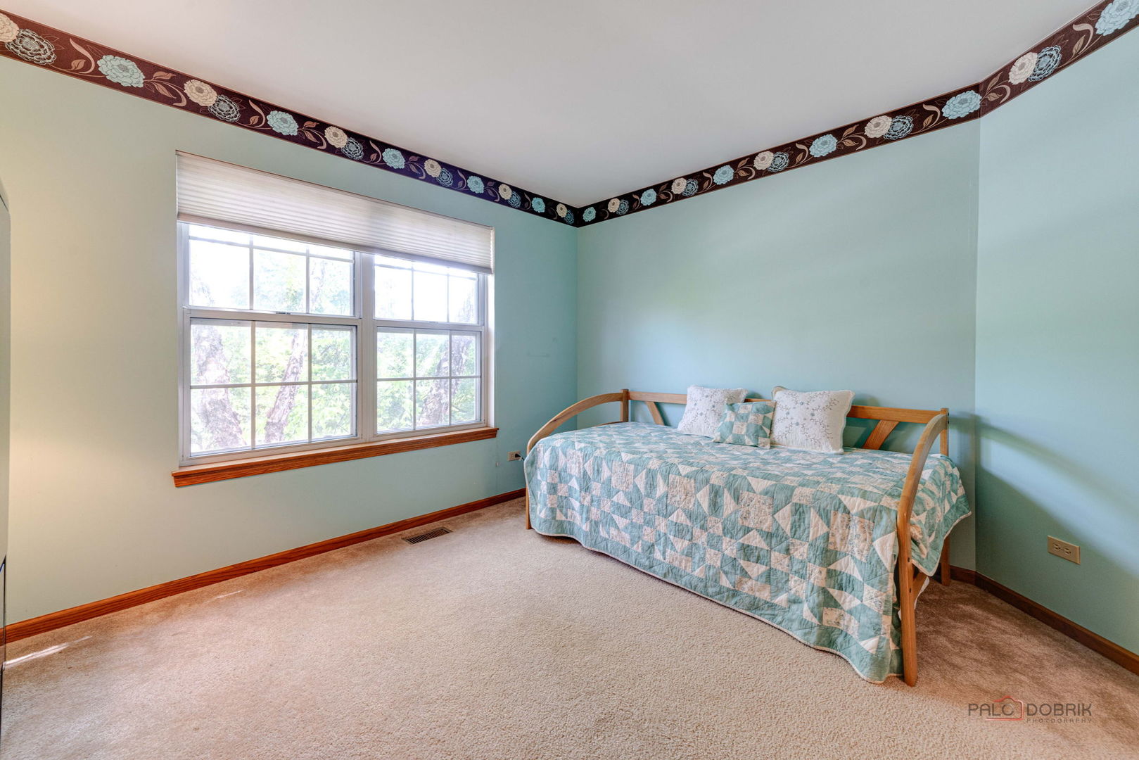 574 Meadowview Drive