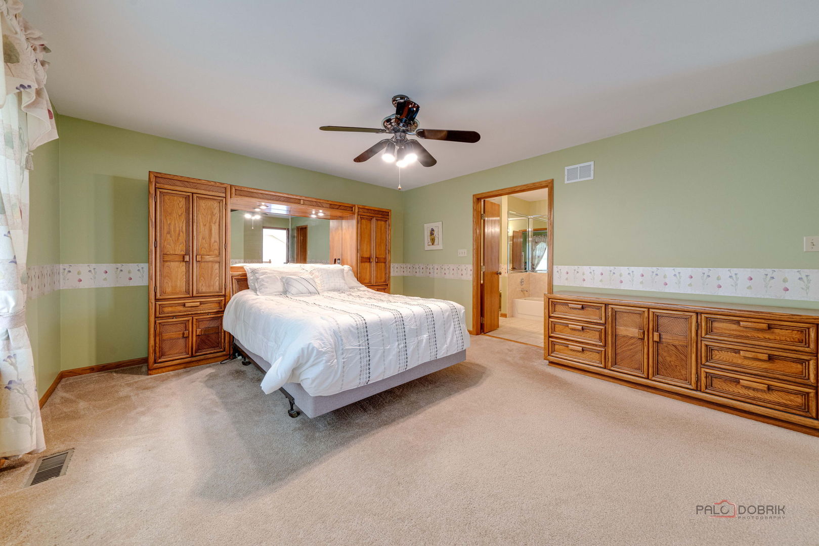 574 Meadowview Drive