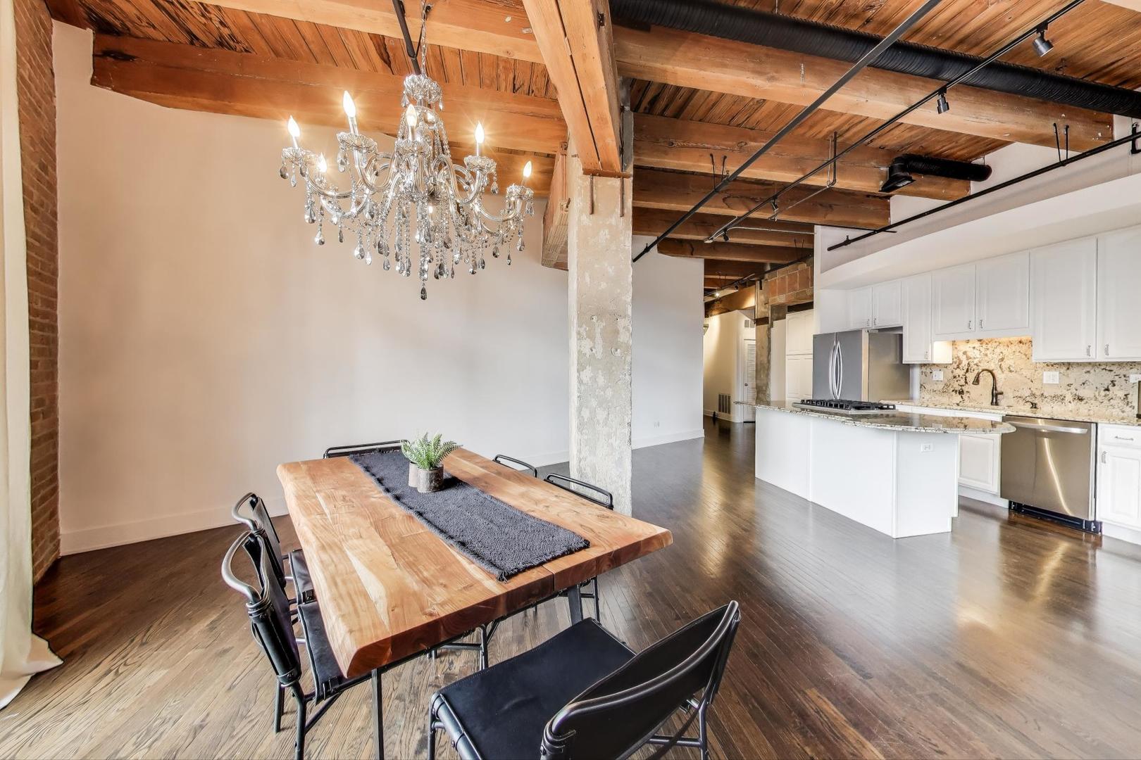 360 W Illinois Street Unit: 503