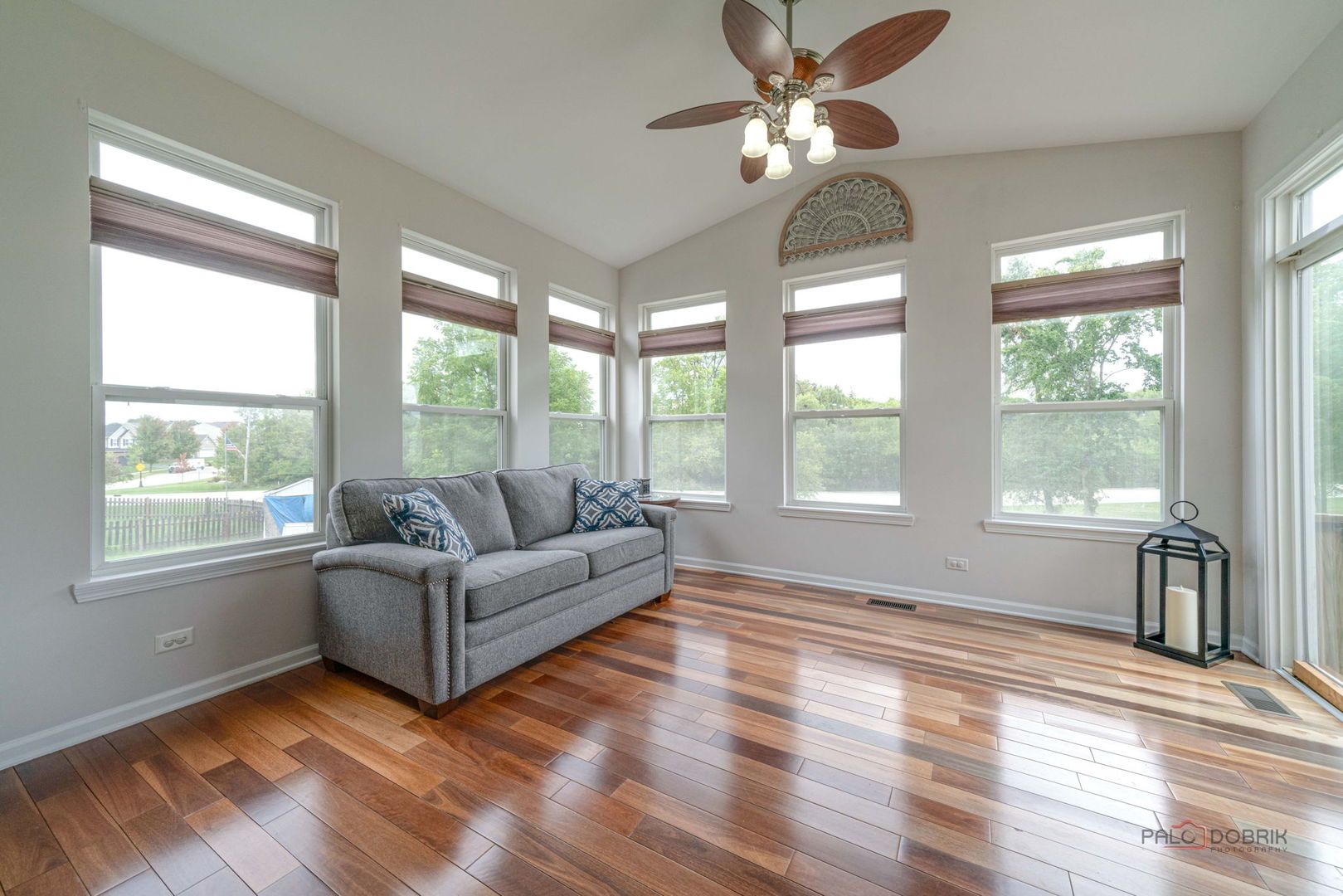 683 Niagara Drive