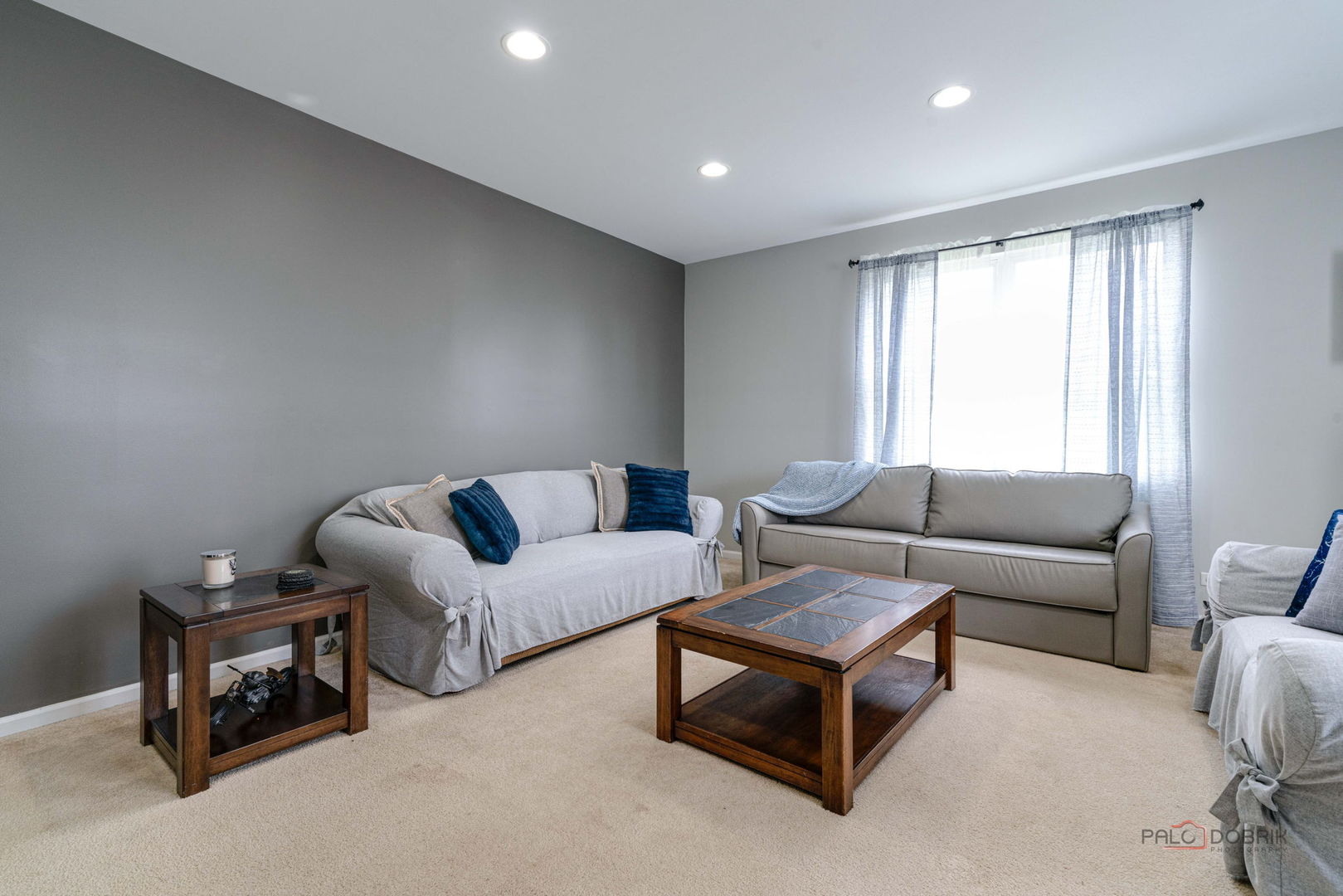 683 Niagara Drive