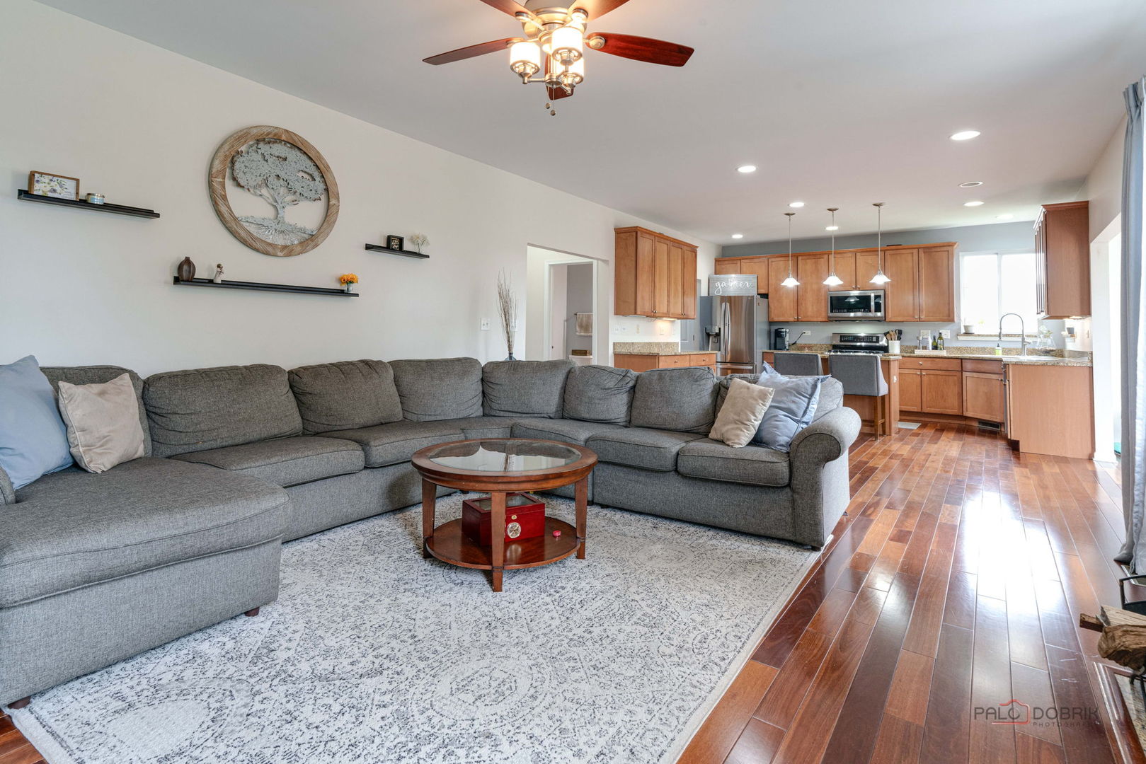 683 Niagara Drive