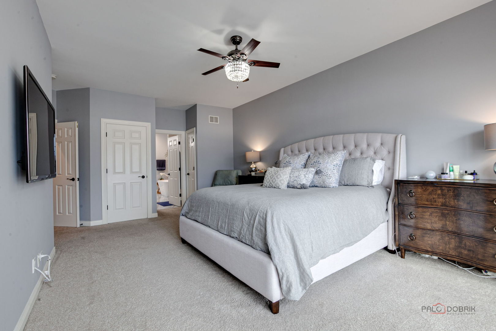 22087 W Vernon Ridge Drive