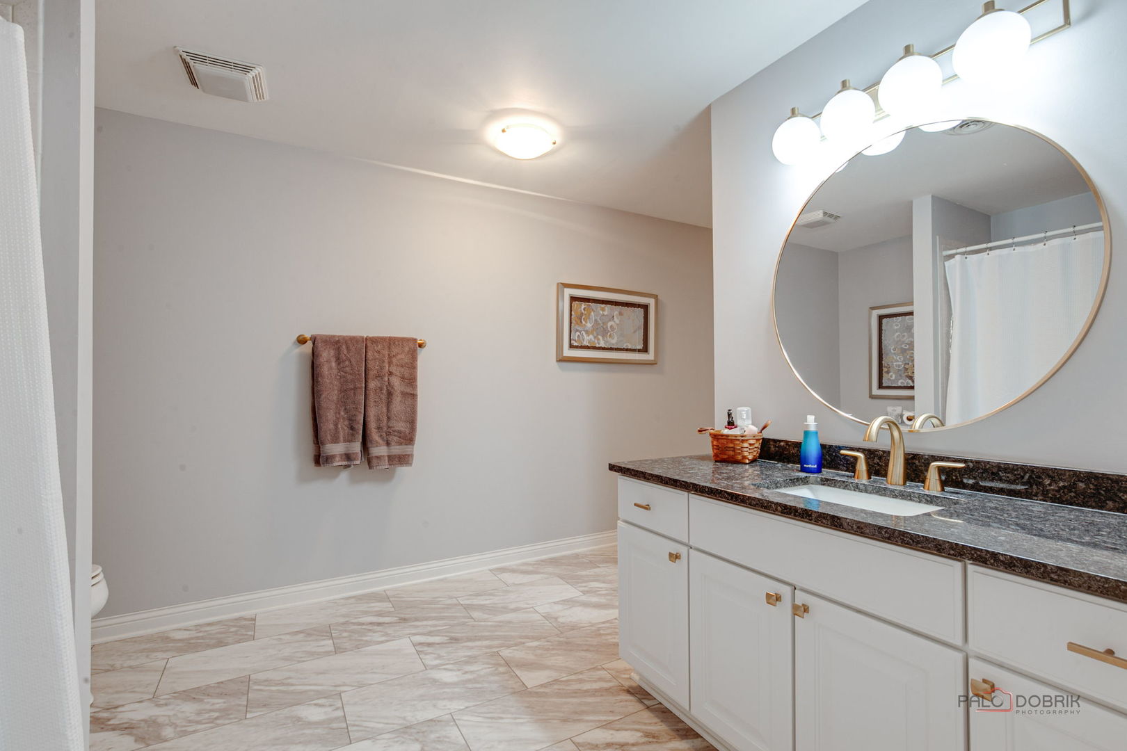 22087 W Vernon Ridge Drive